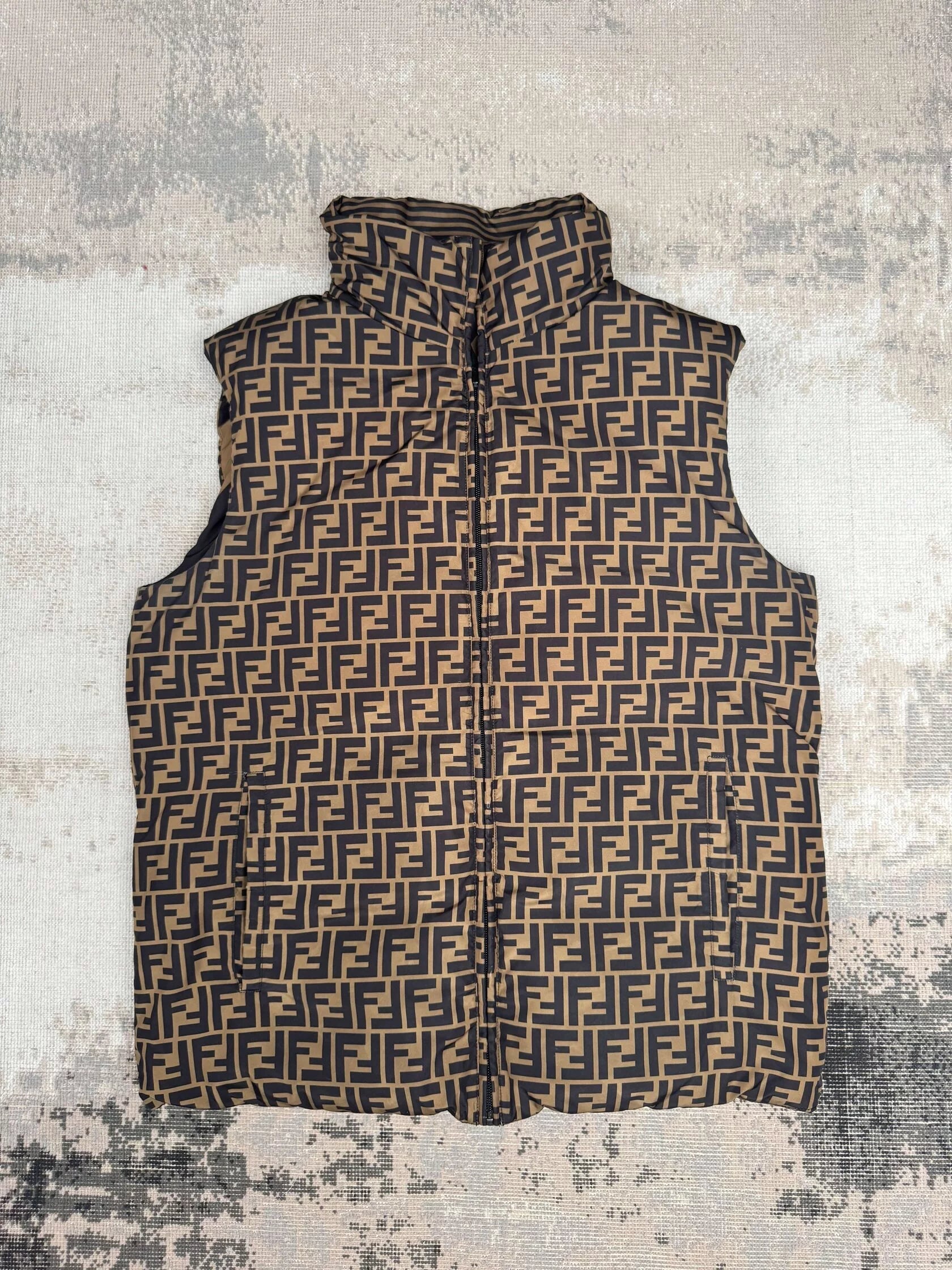 Fendi FF Reversible Gilet - Brown