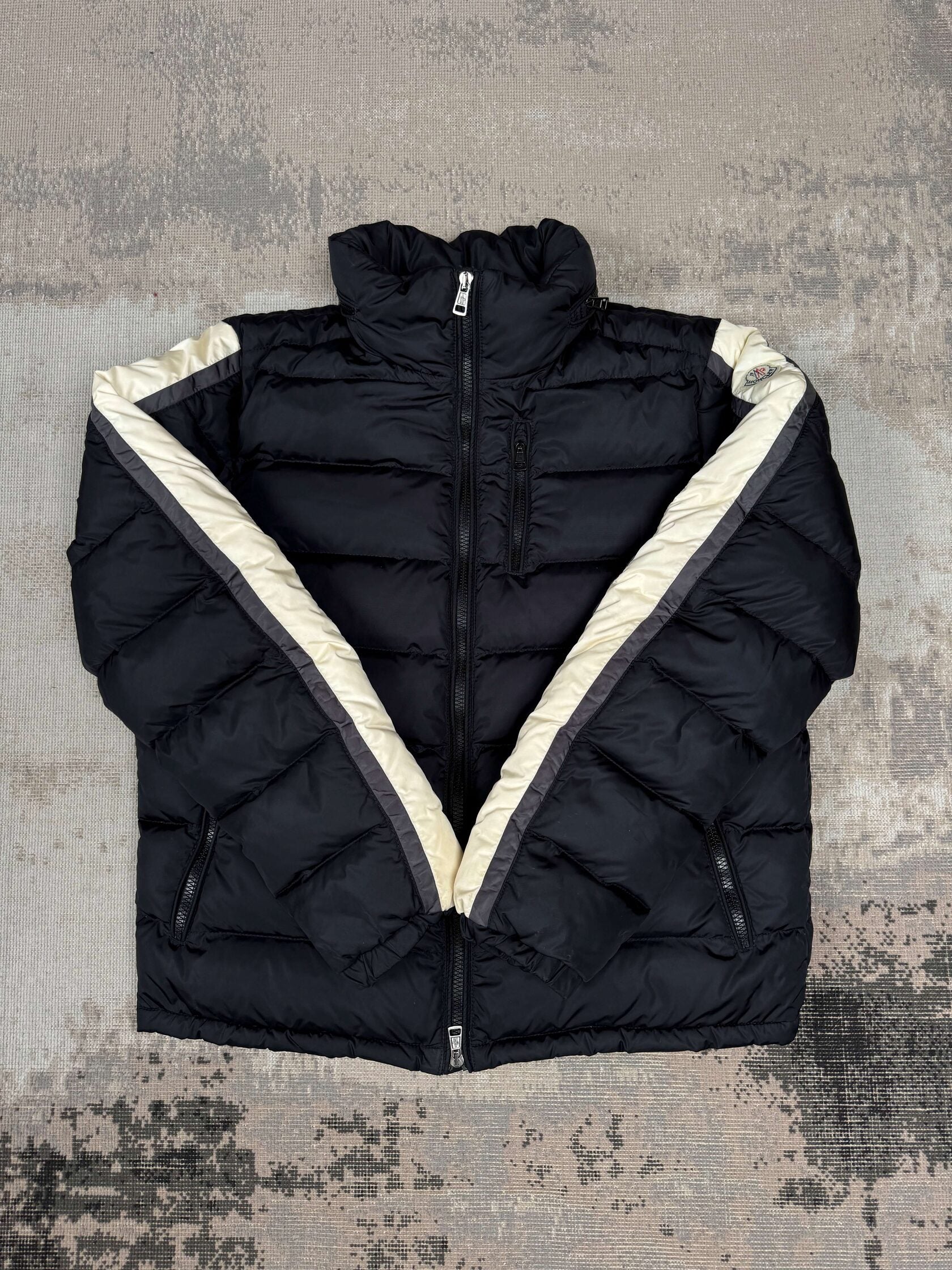 Moncler Sartre Down Jacket - Black Moncler