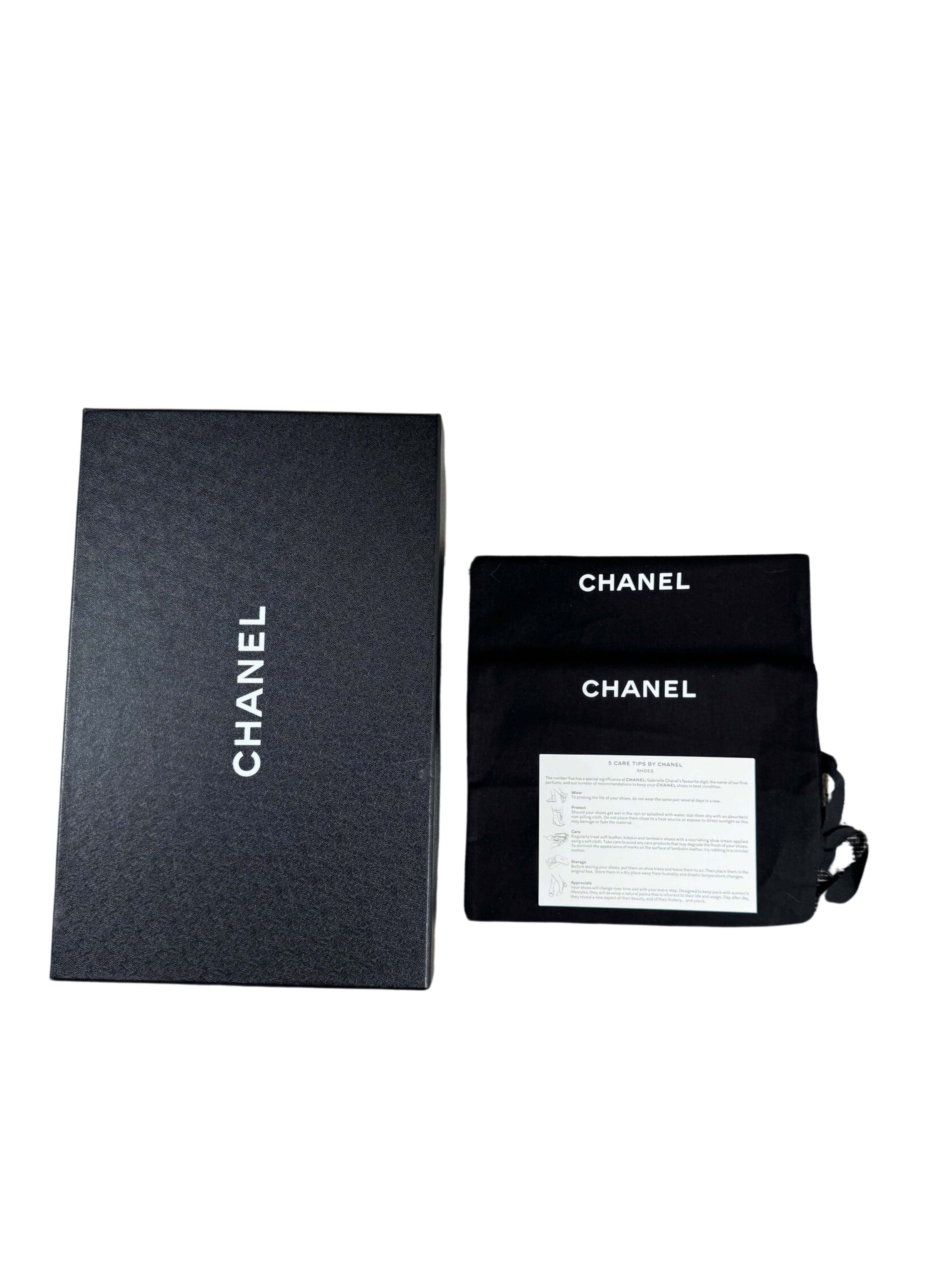 CHANEL CC Runners Reflective Trainer - White CHANEL