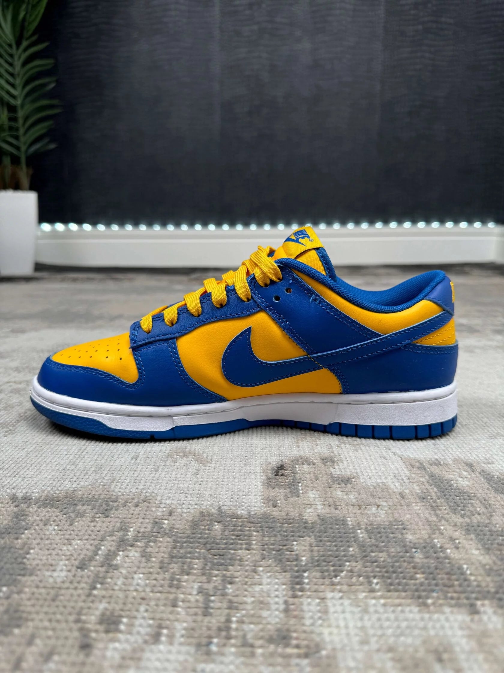 Nike Dunk Low 'UCLA' Nike