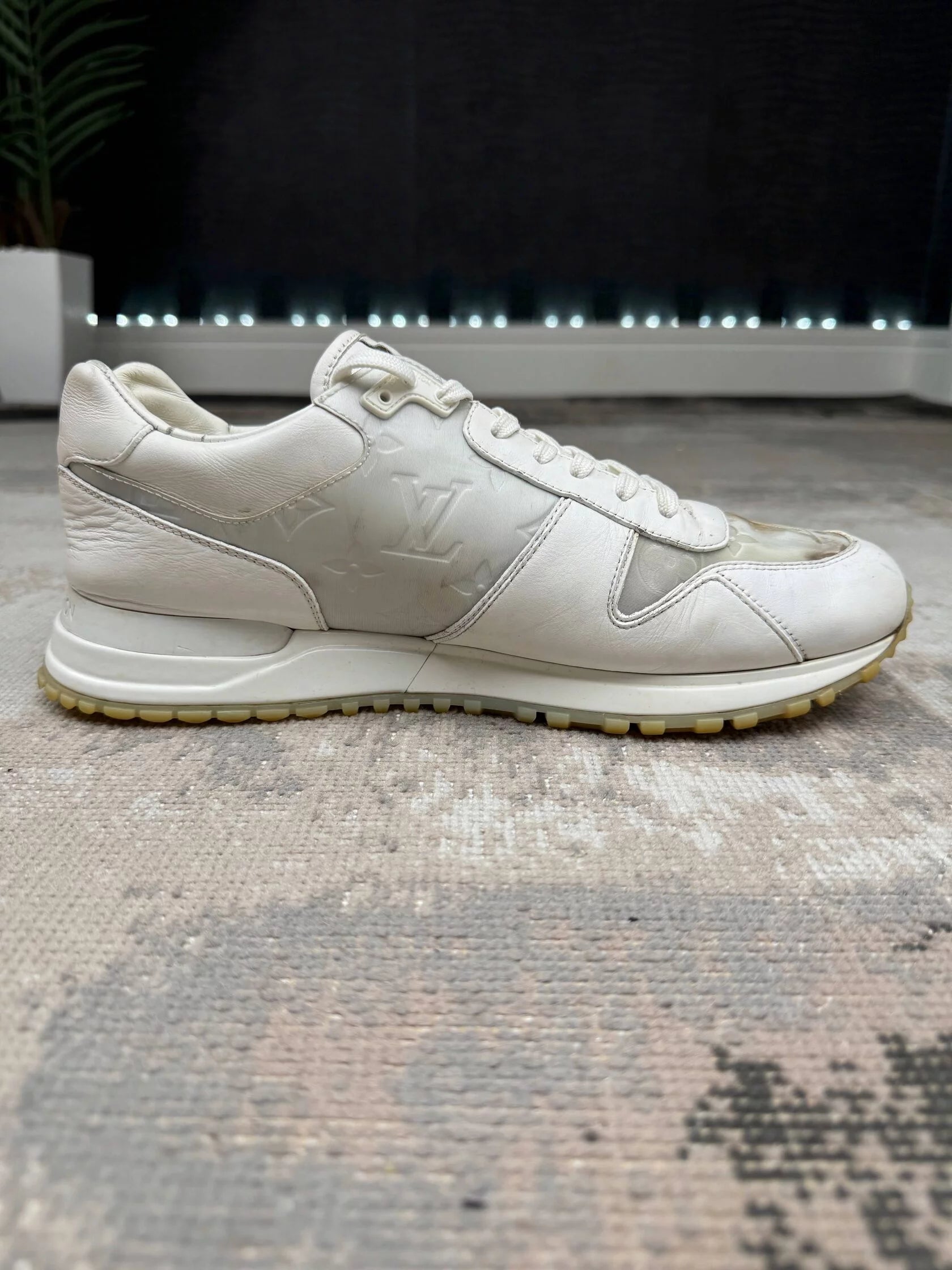 Louis Vuitton Run Away Iridescent Trainers - White