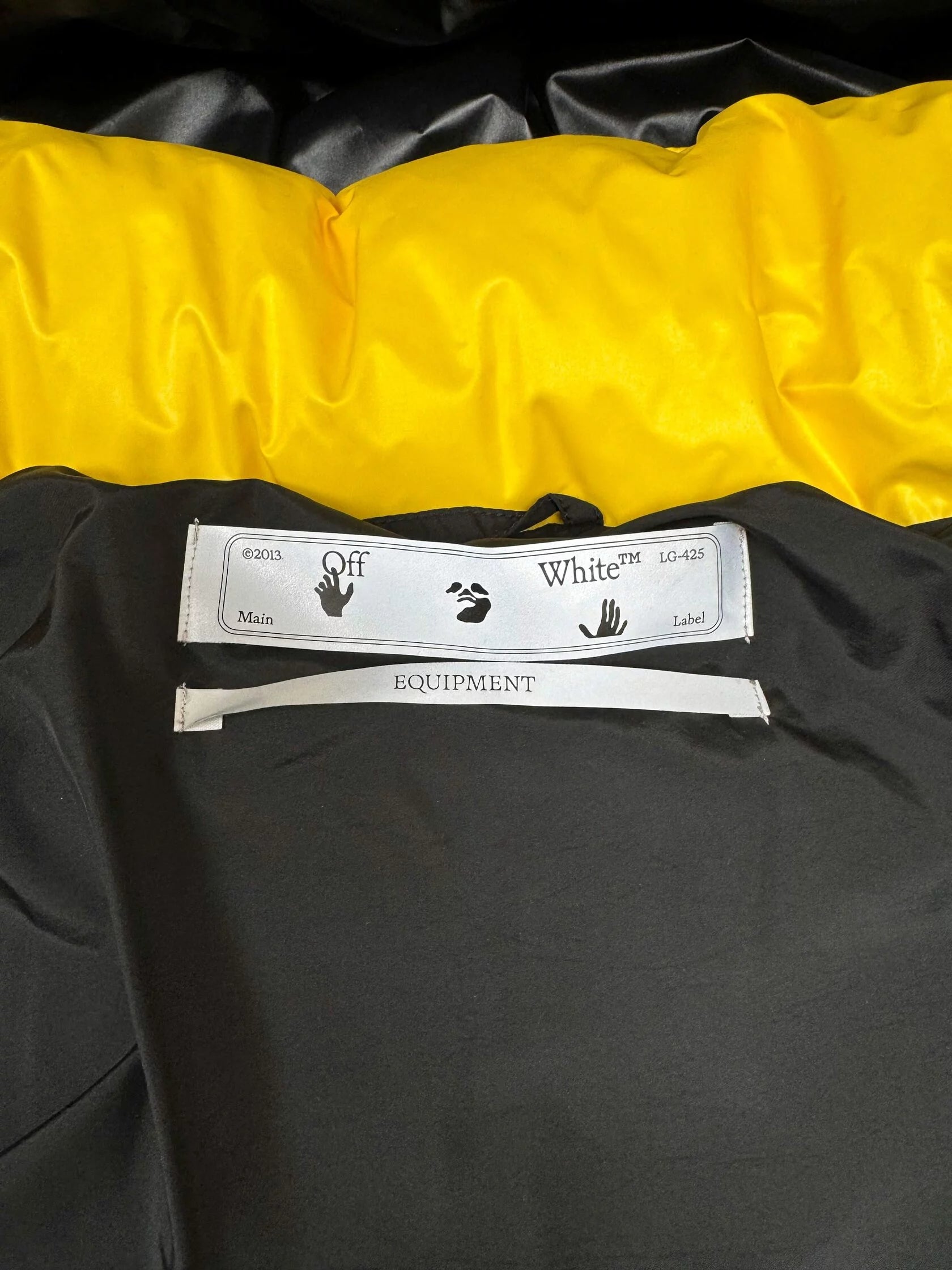 Off-White Equipment Ski Jacket - Yellow Off-White