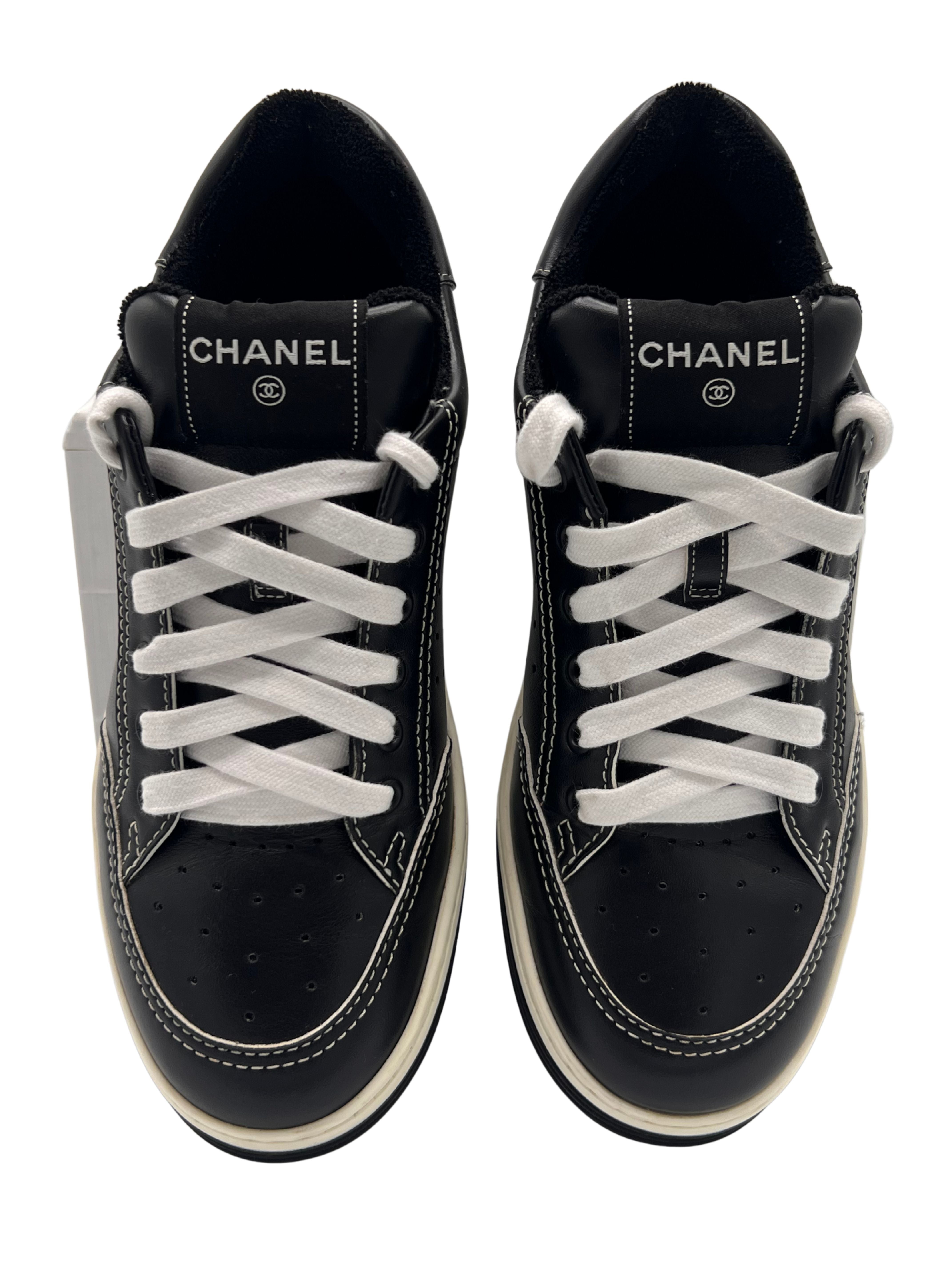 CHANEL Heel Print Sneaker - Black