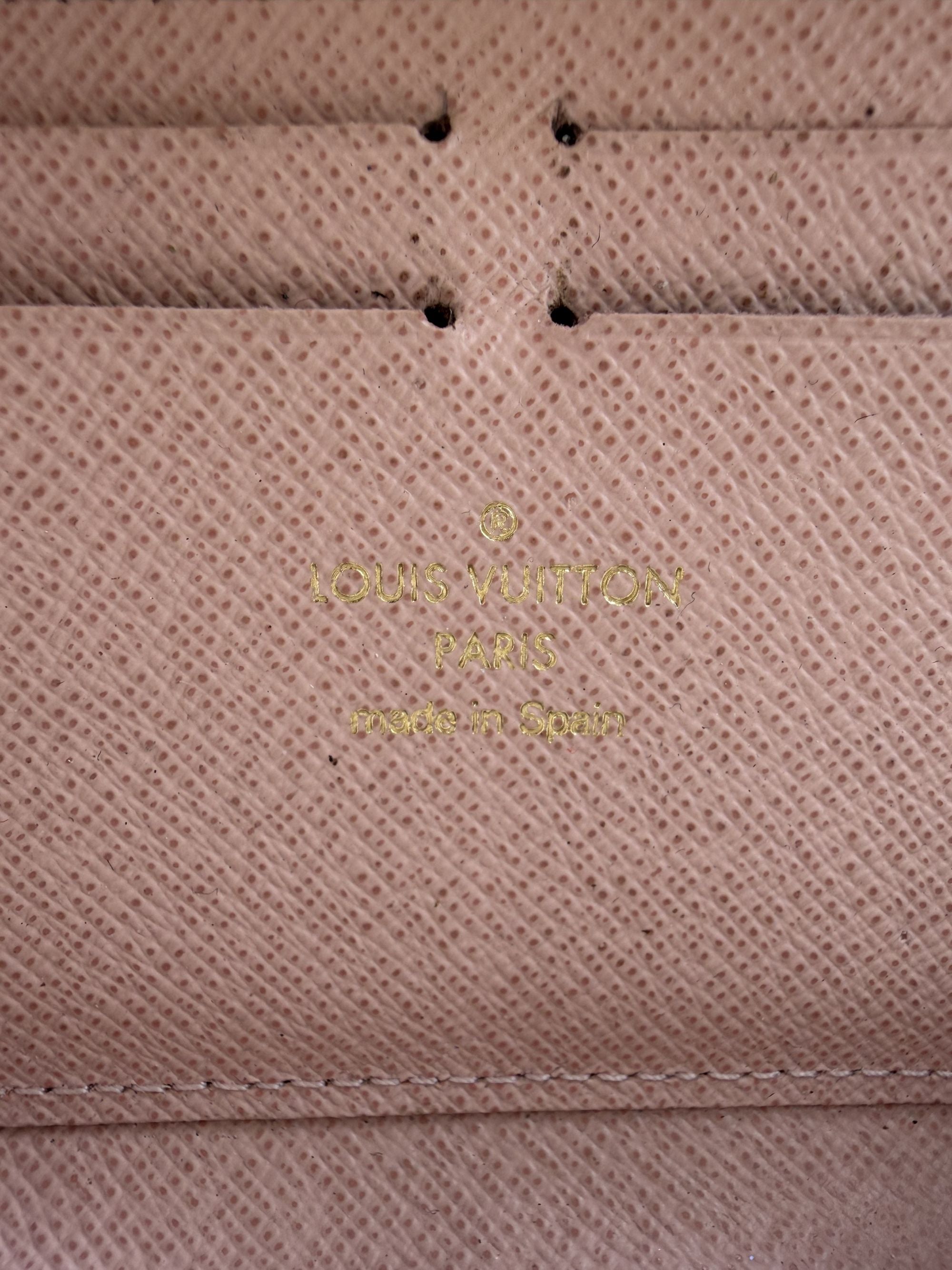 Louis Vuitton Clémence Wallet - Cream Louis Vuitton