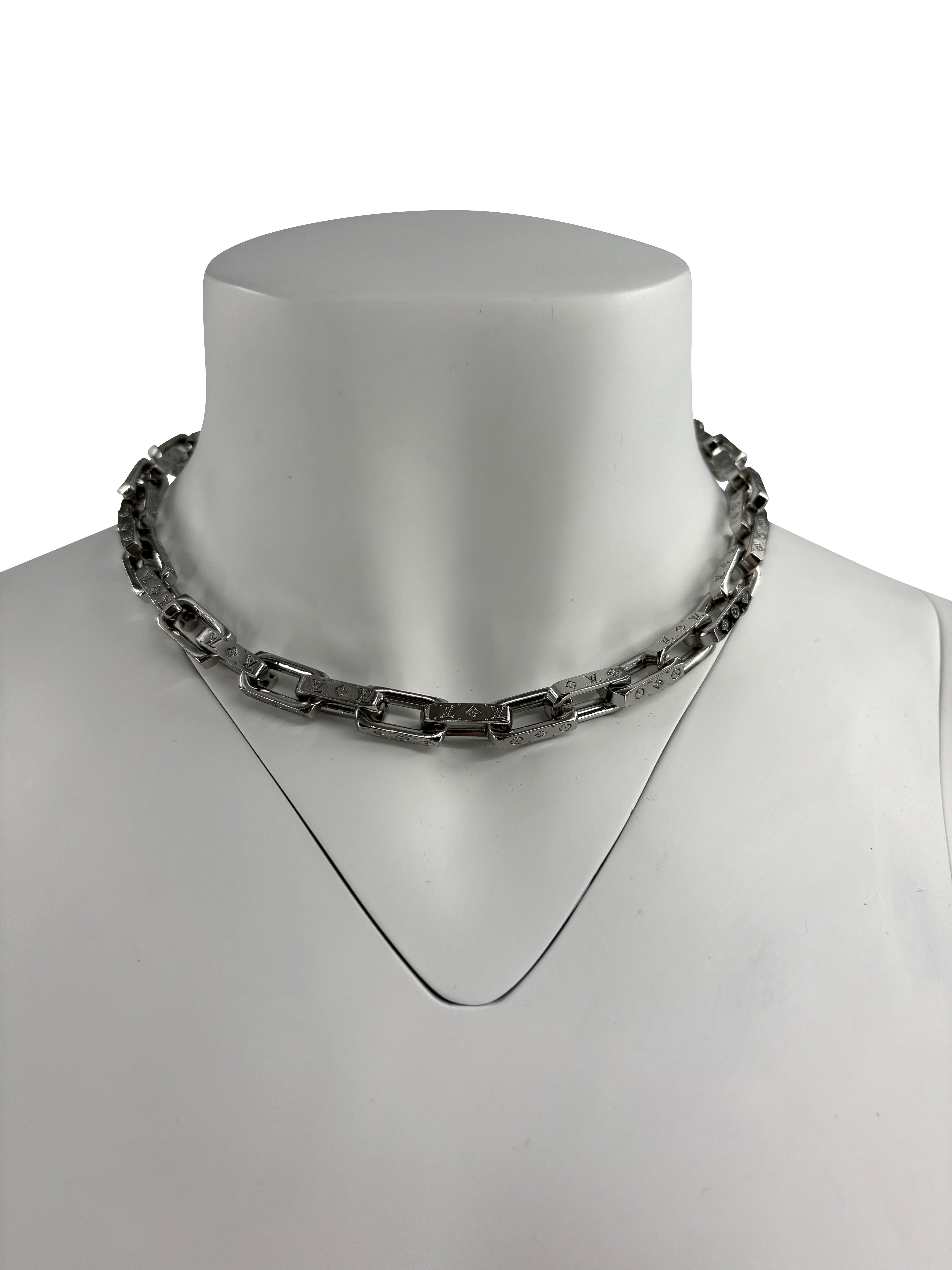 Louis Vuitton Monogram Chain Necklace - Steel / Silver Louis Vuitton