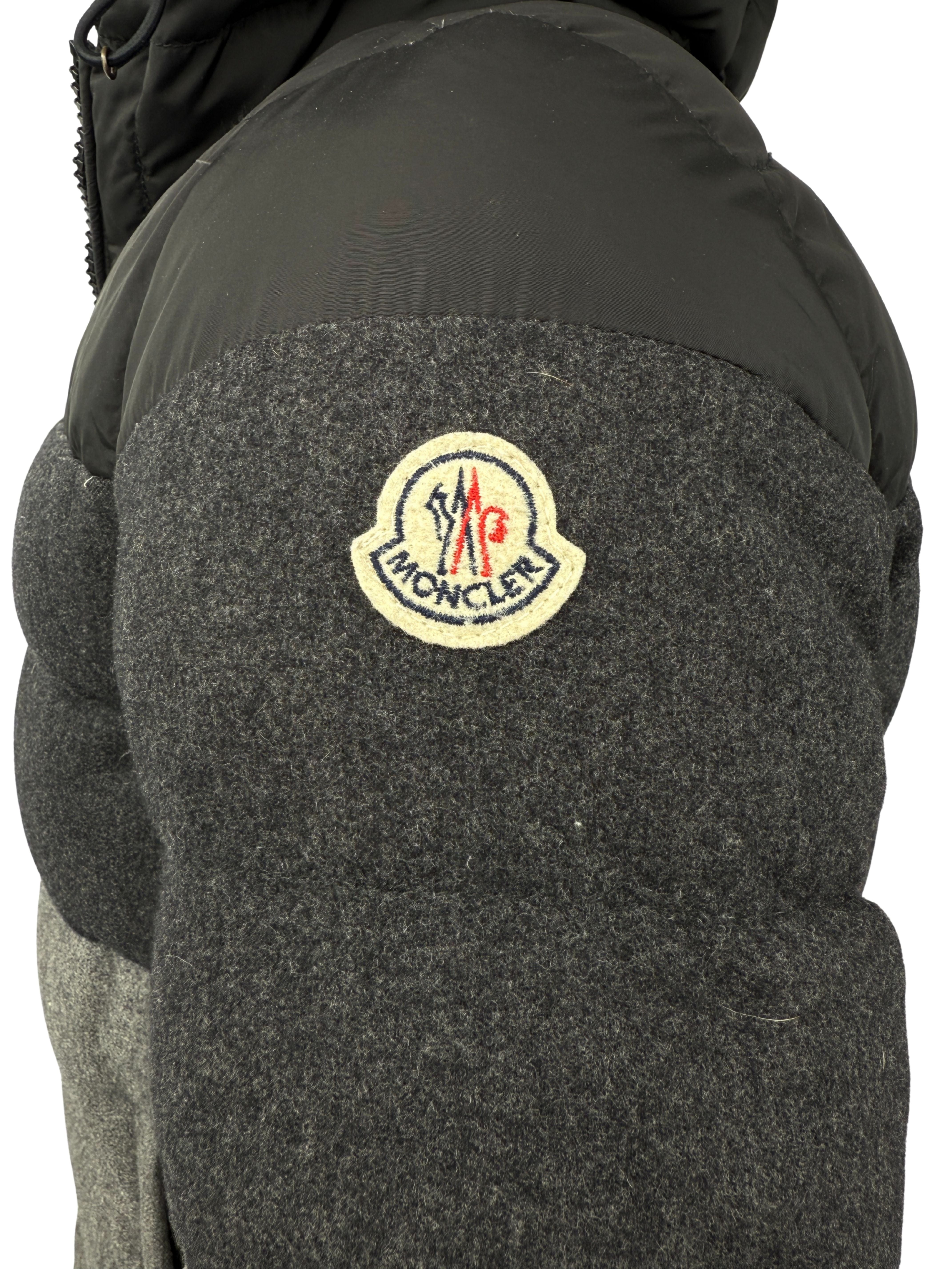 Moncler Harvey Down Jacket - Grey Moncler