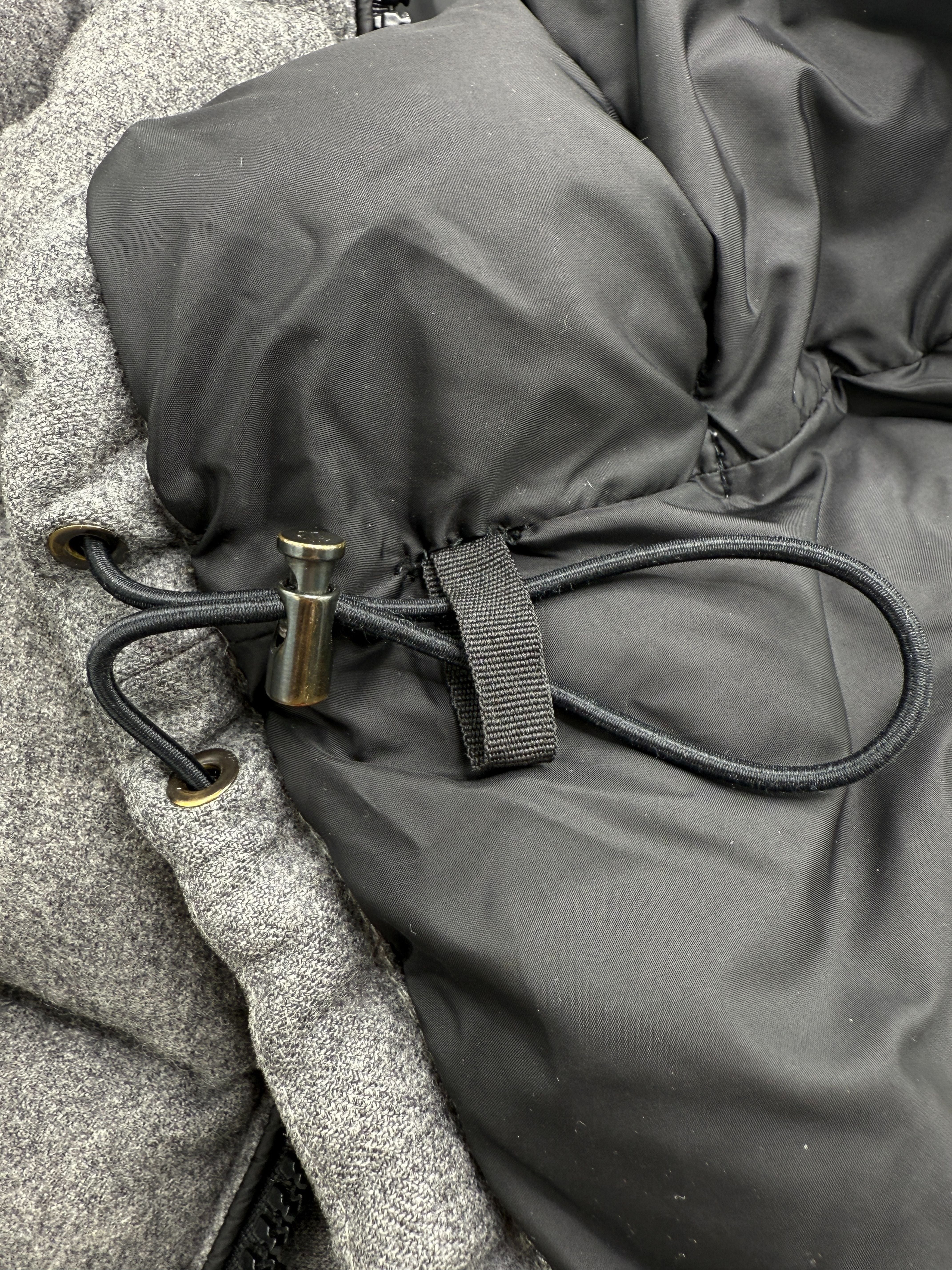 Moncler Harvey Down Jacket - Grey Moncler