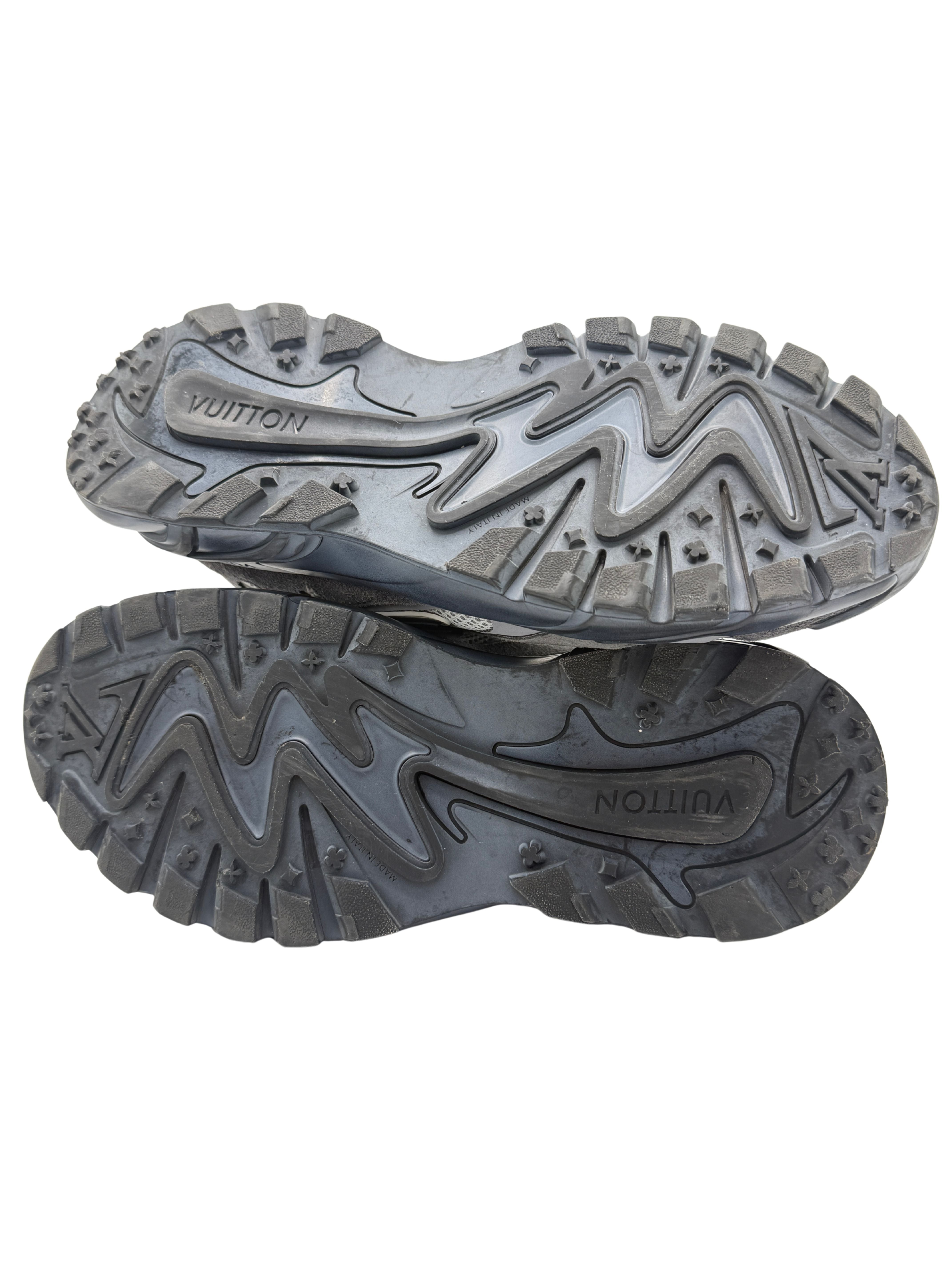 Louis Vuitton LV Runner Tatic Trainer - Grey
