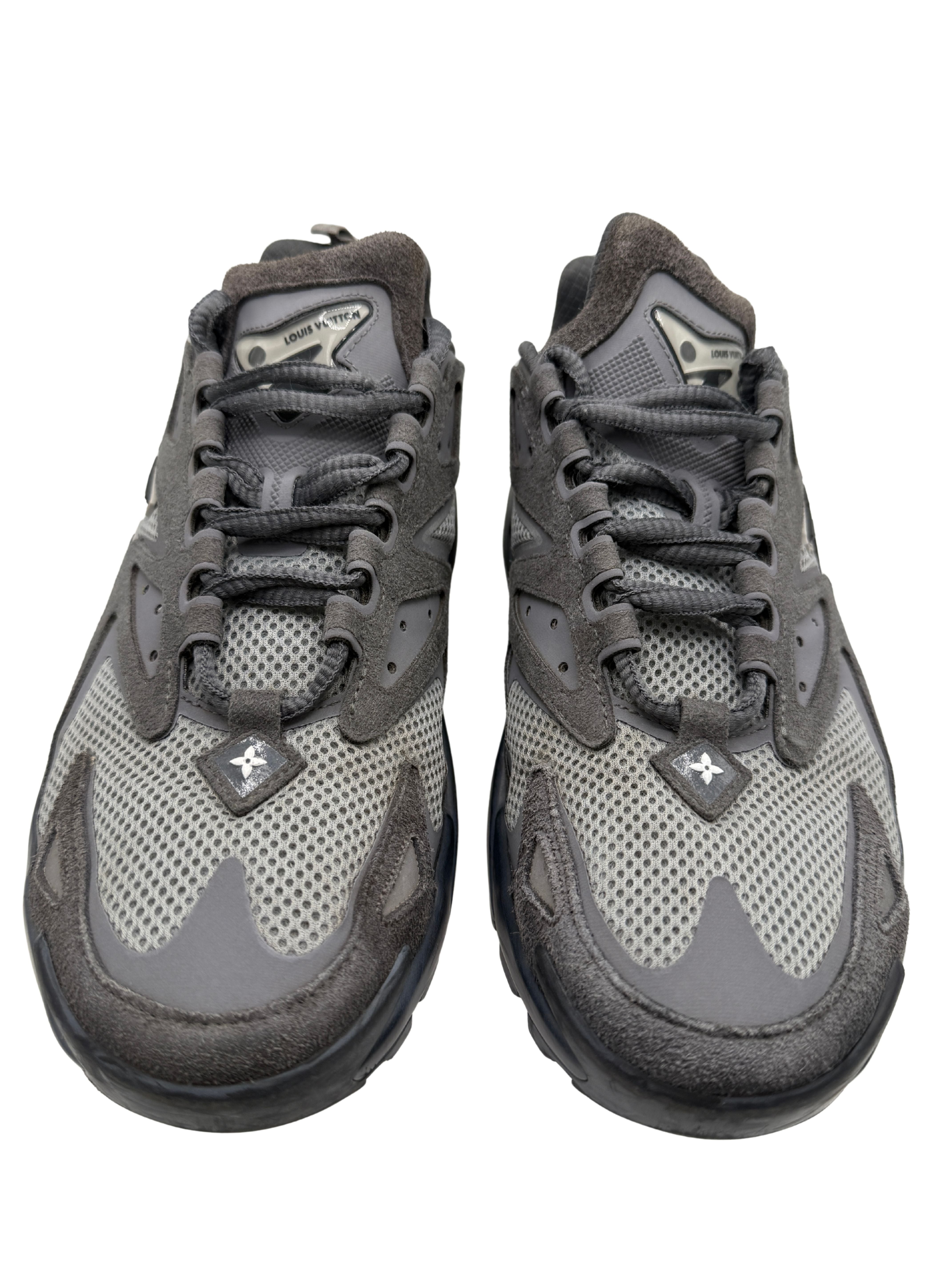 Louis Vuitton LV Runner Tatic Trainer - Grey