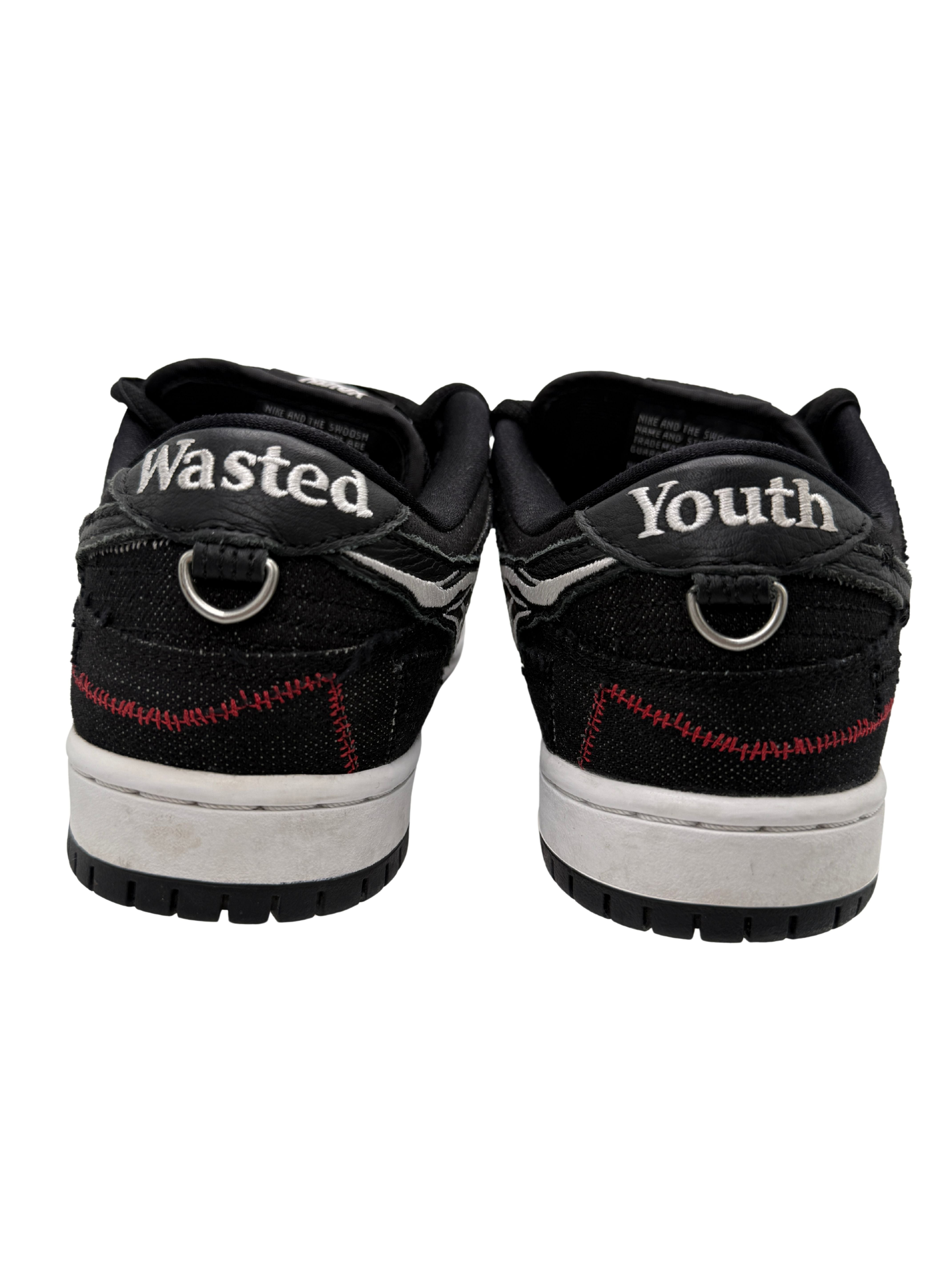 Nike SB Dunk Low x Verdy 'Wasted Youth' - Black Nike