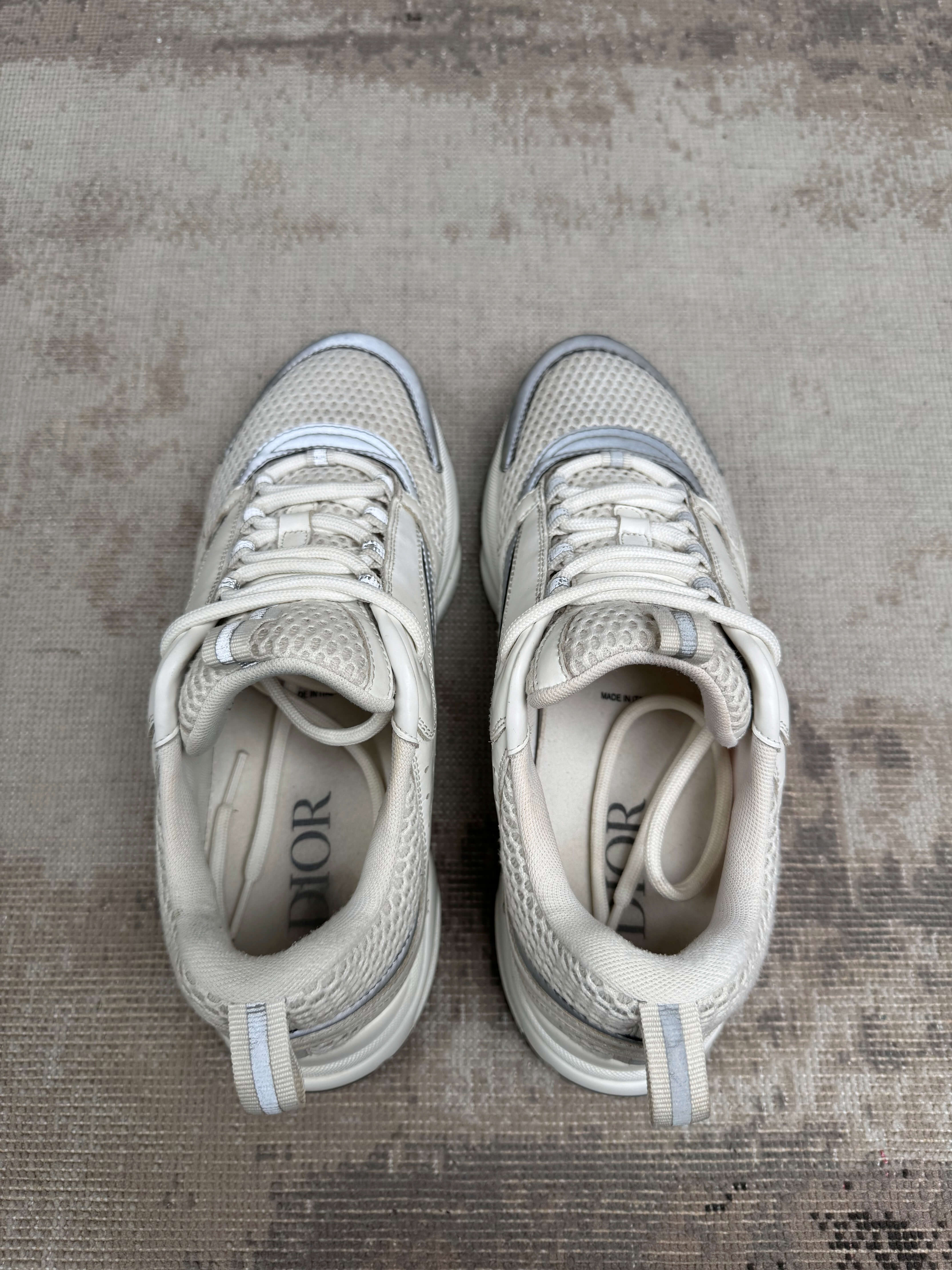 Dior B22 - White Dior