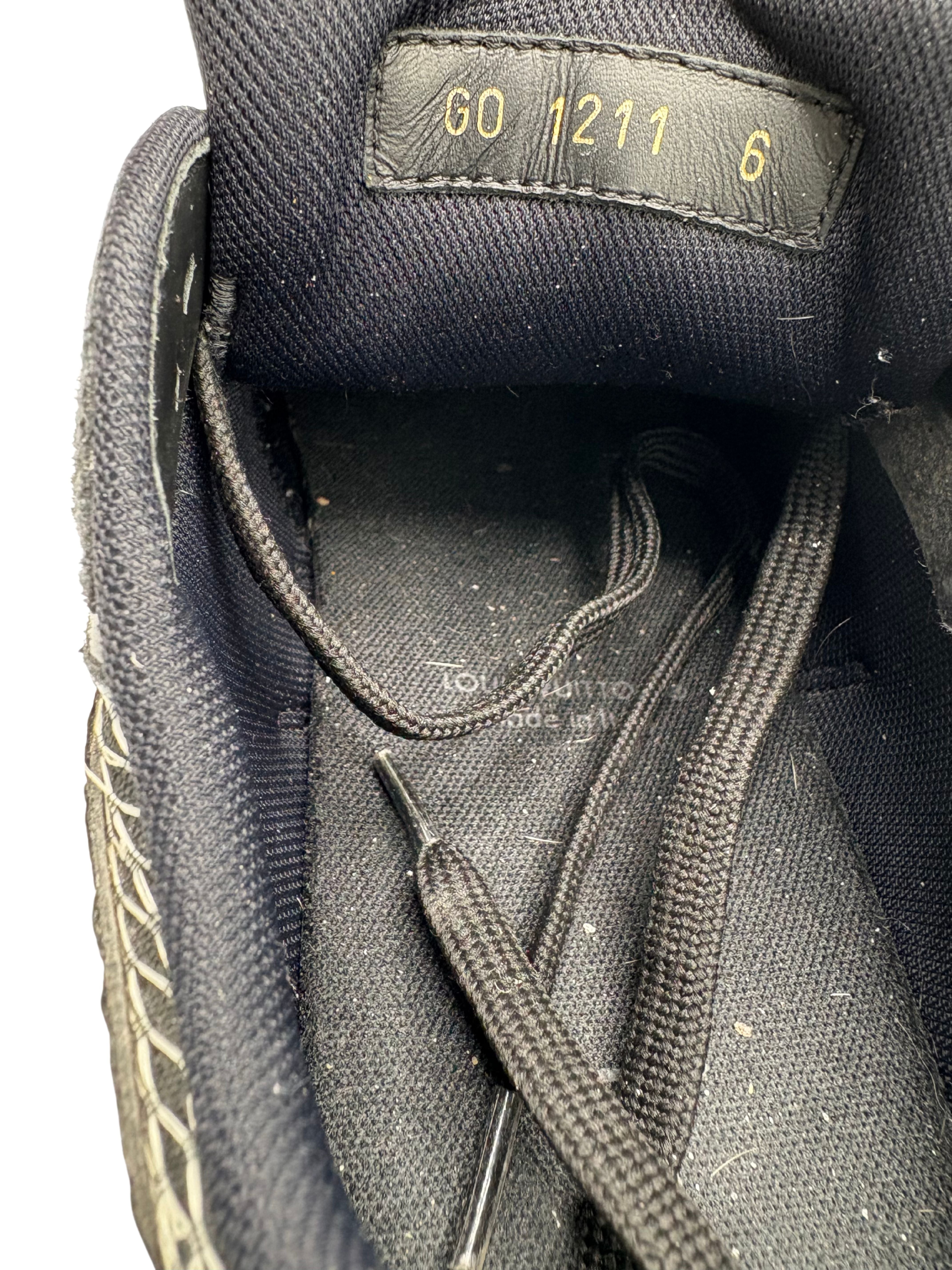 Louis Vuitton Run Away - Black Louis Vuitton