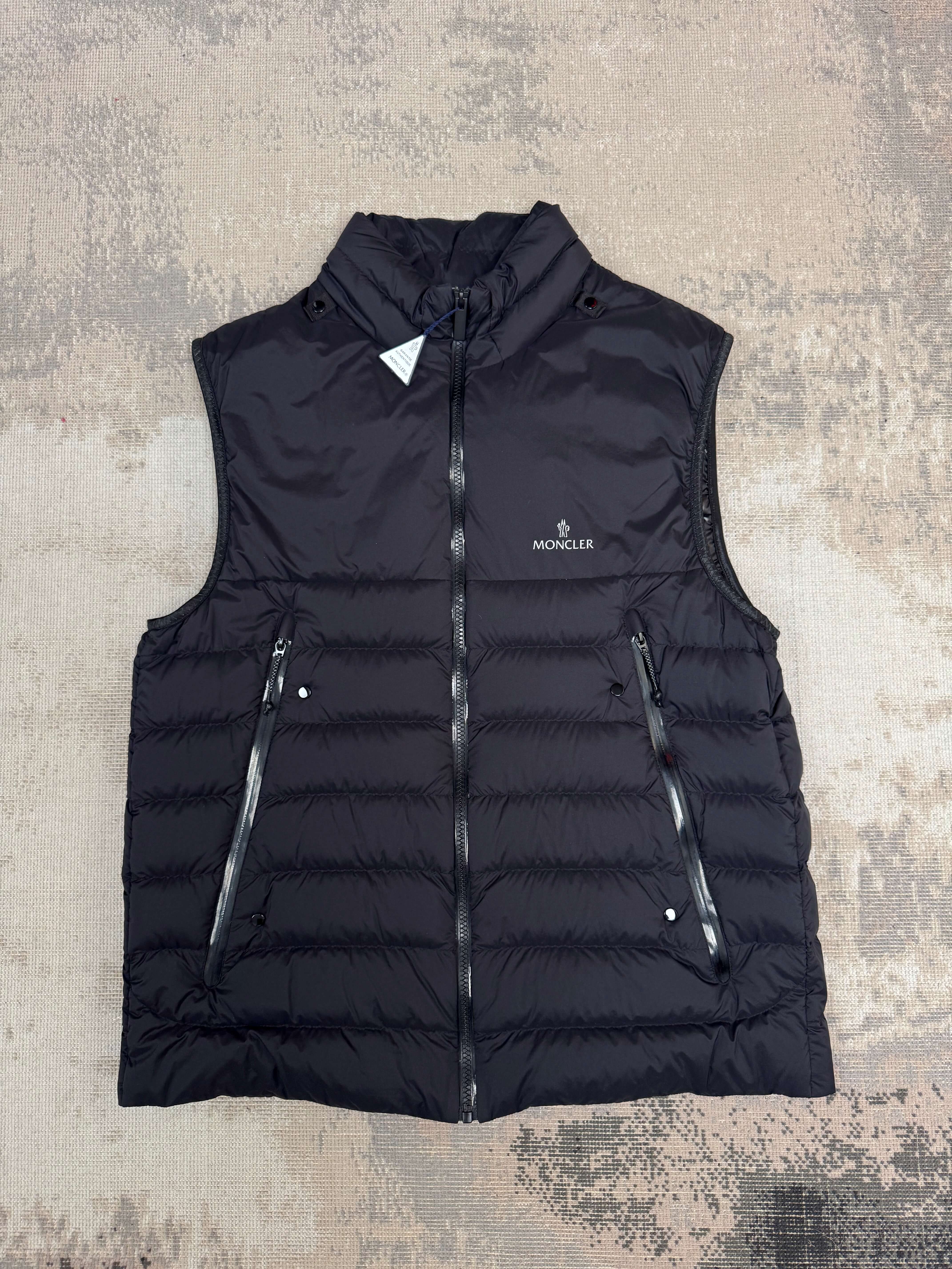 Moncler Koror Gilet - Black