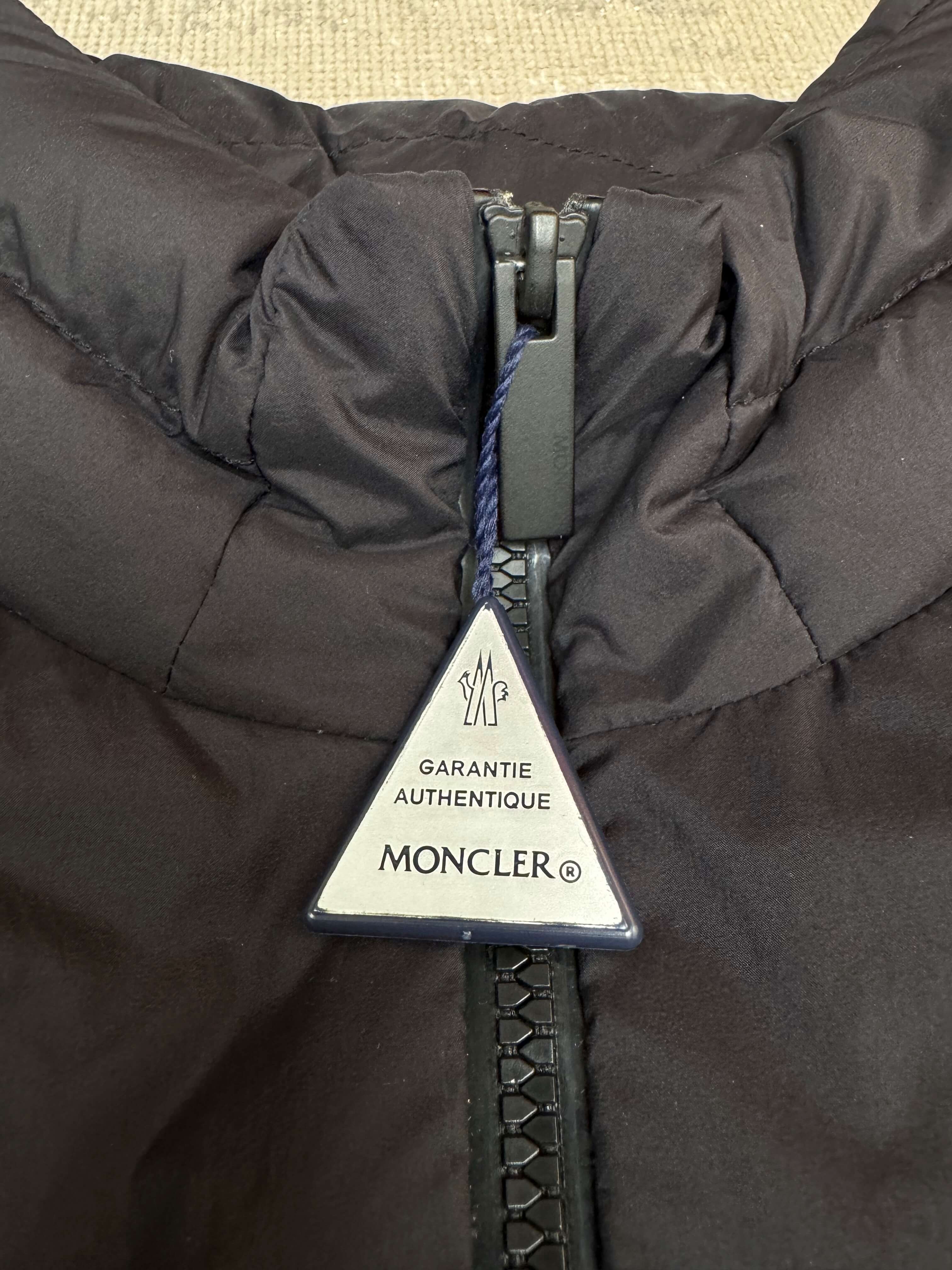 Moncler Koror Gilet - Black Moncler
