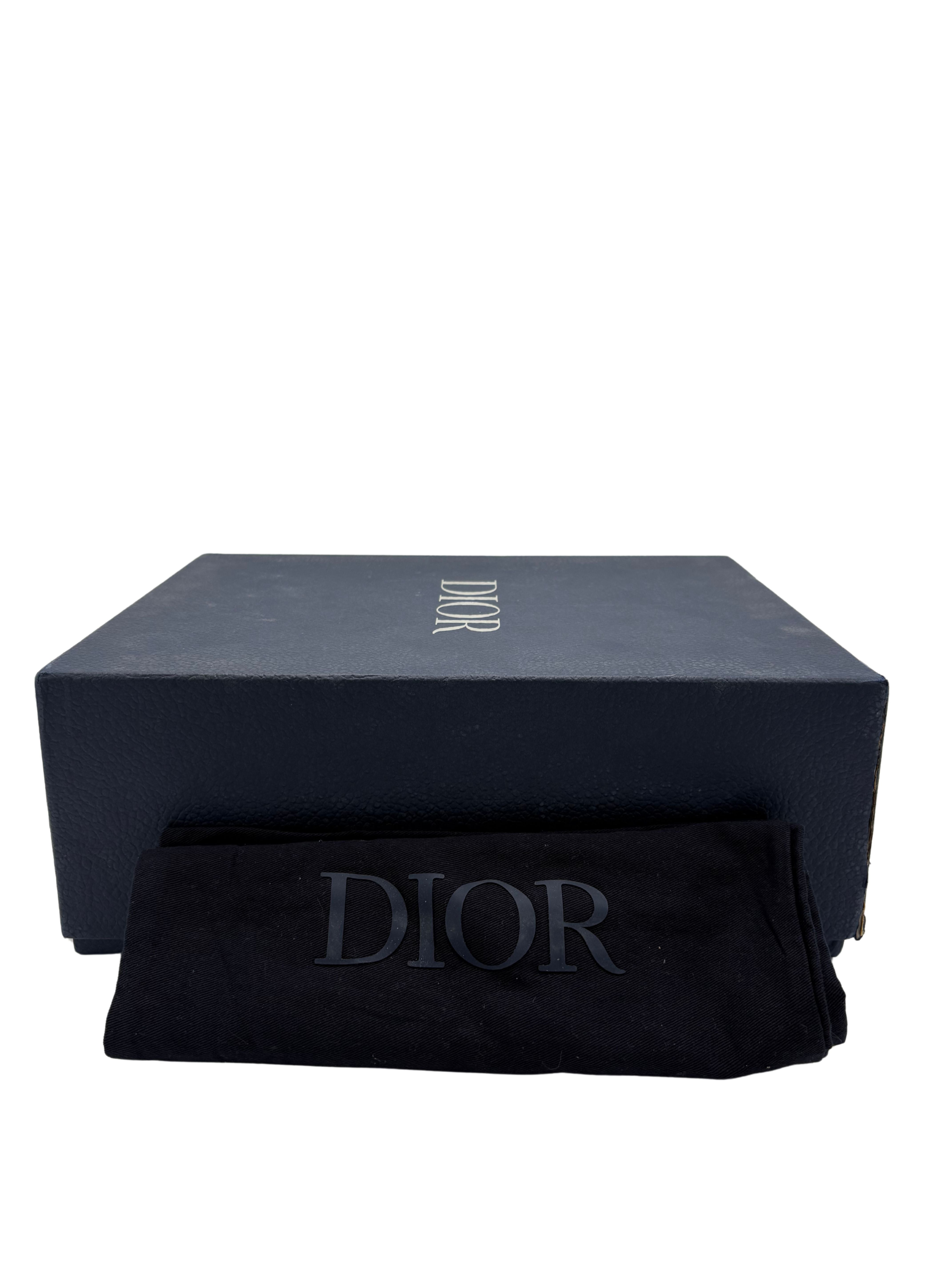 Dior B22 - Black/White Dior
