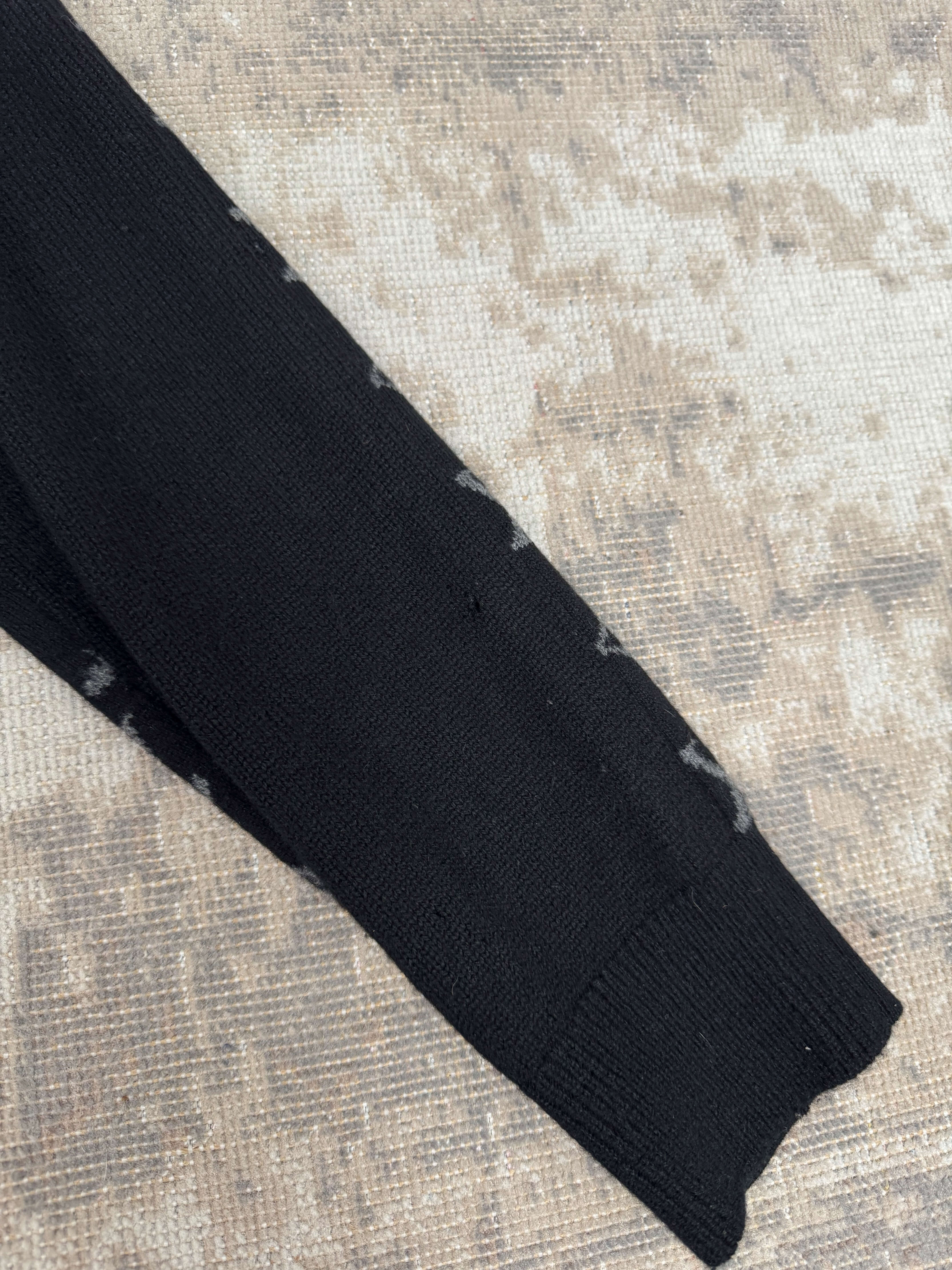 Louis Vuitton Half Monogram Cashmere Jumper - Black Louis Vuitton