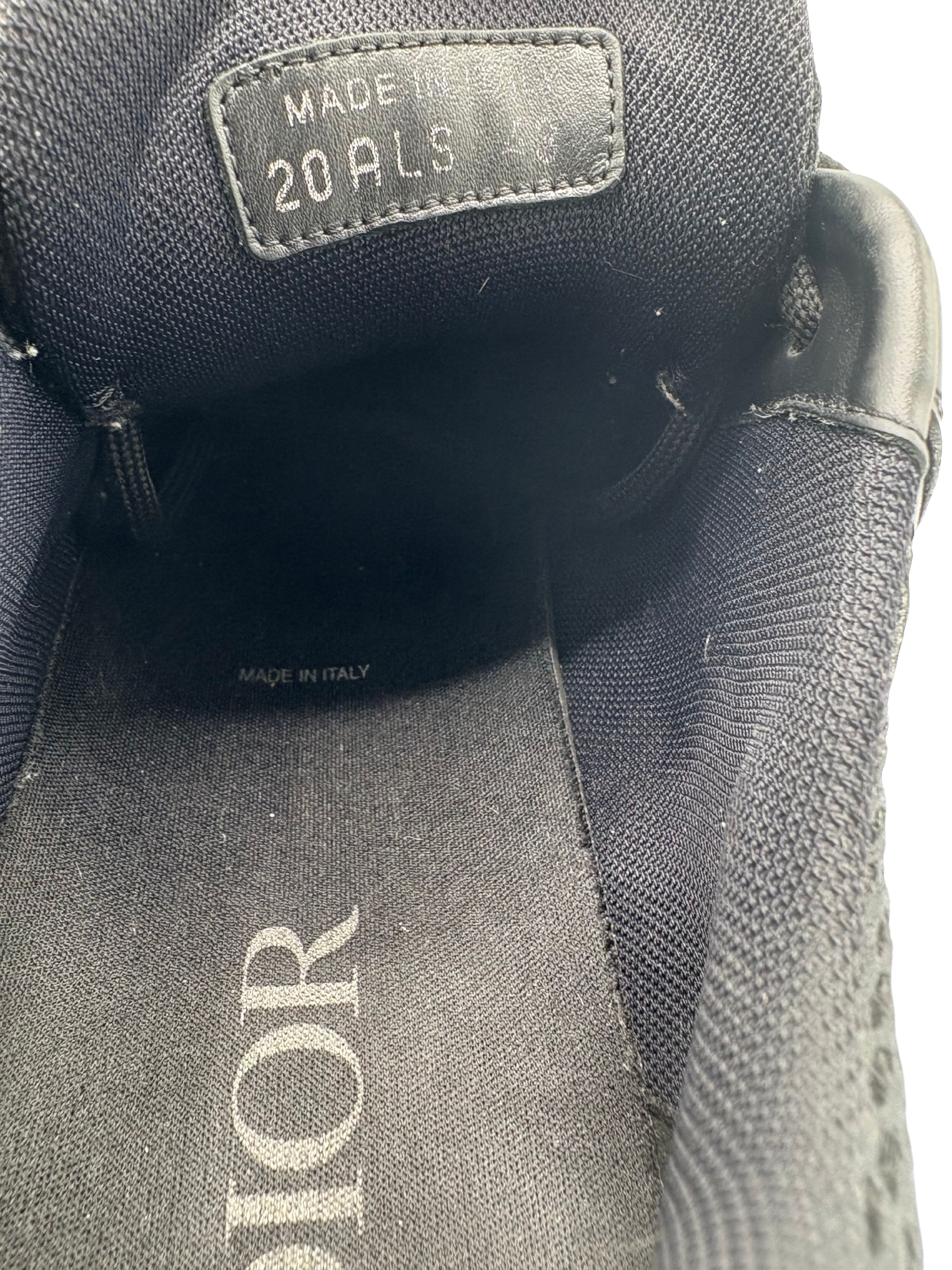 Dior B22 - Black/White Dior