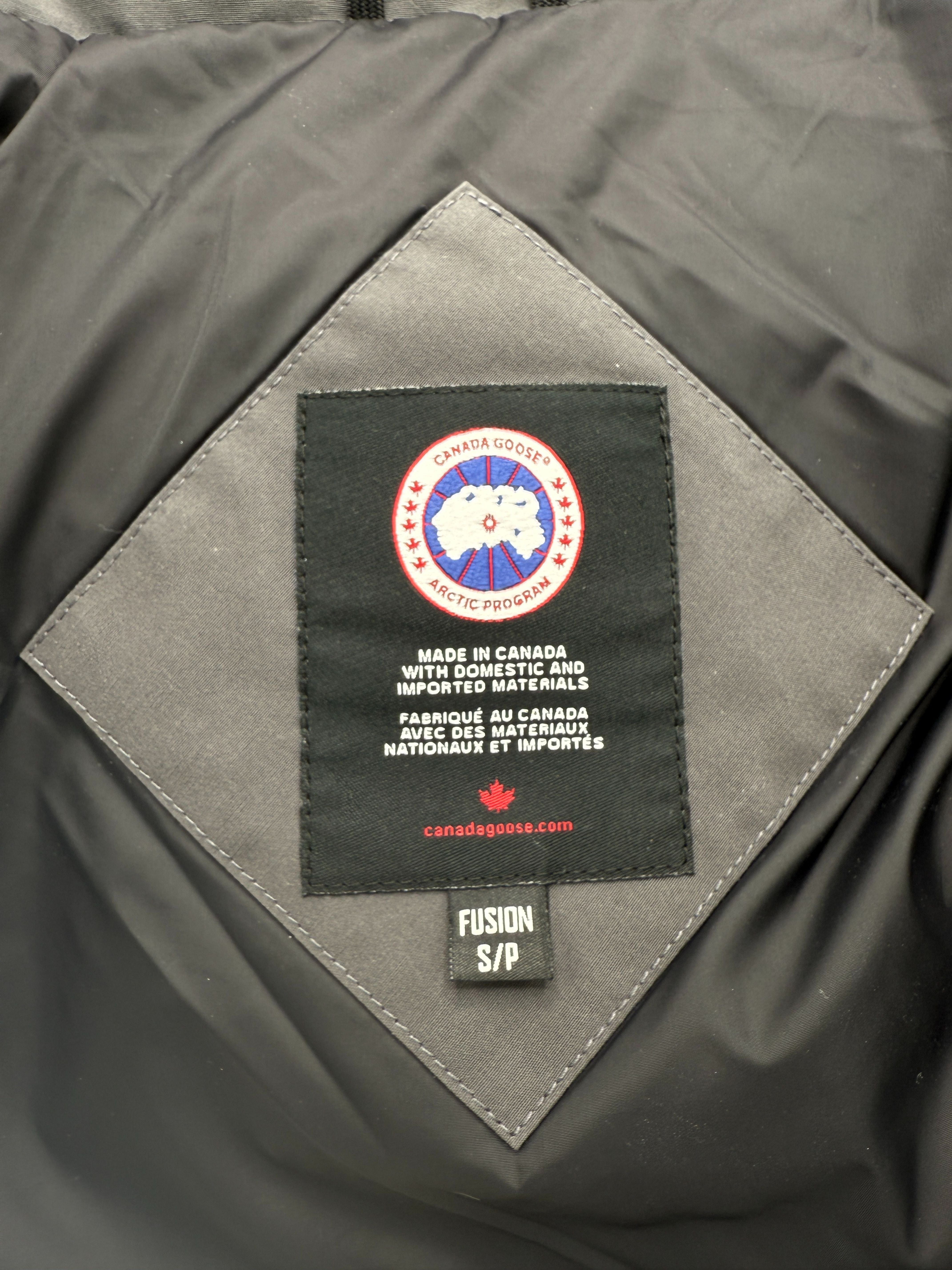 Canada Goose Wyndham Parka - Grey
