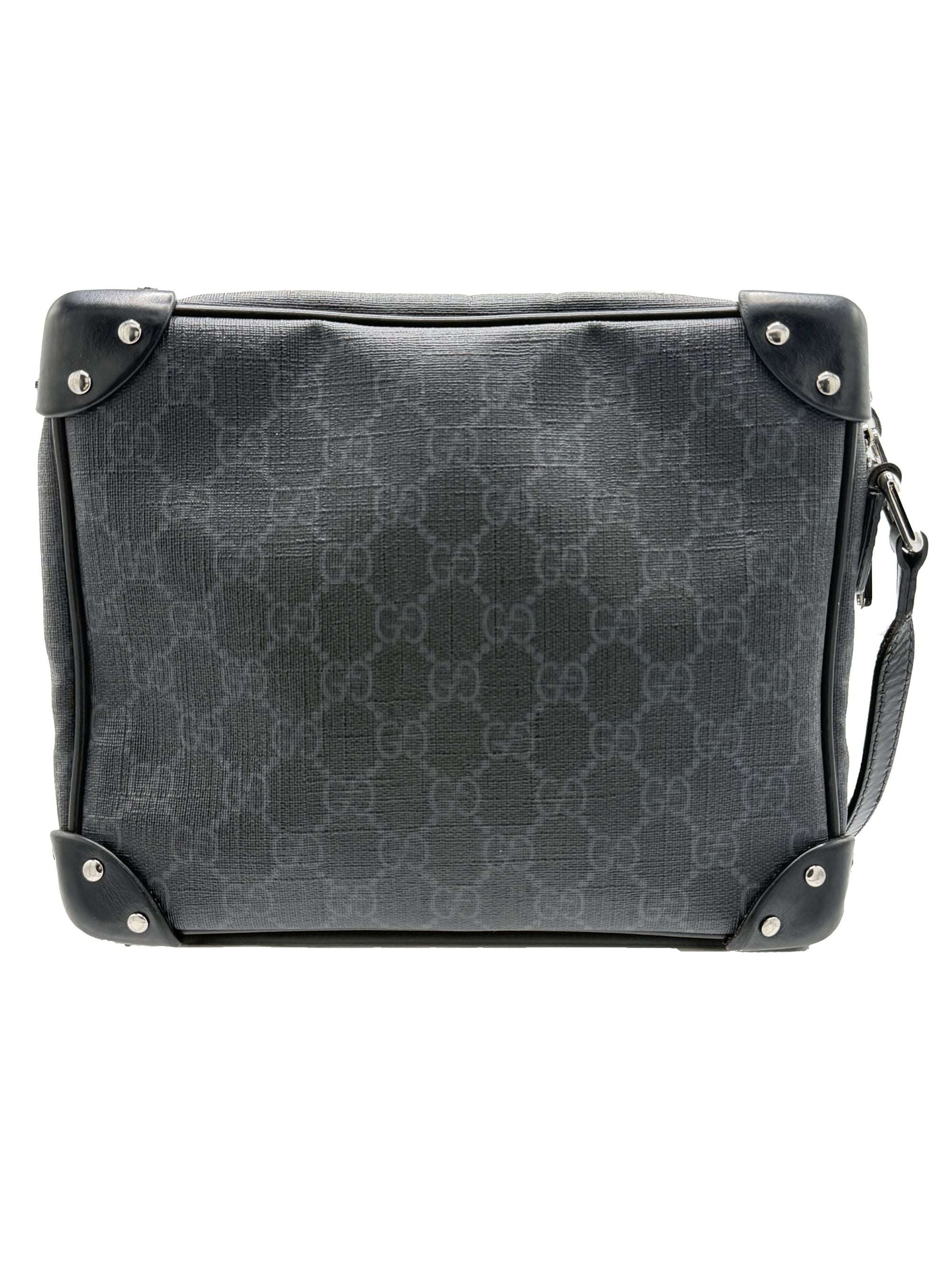 ル*ル様 GUCCI HARD TRUNK CROSSBODY BAG BLAC Gucci GG Supreme Soft Trunk Bag - Black
