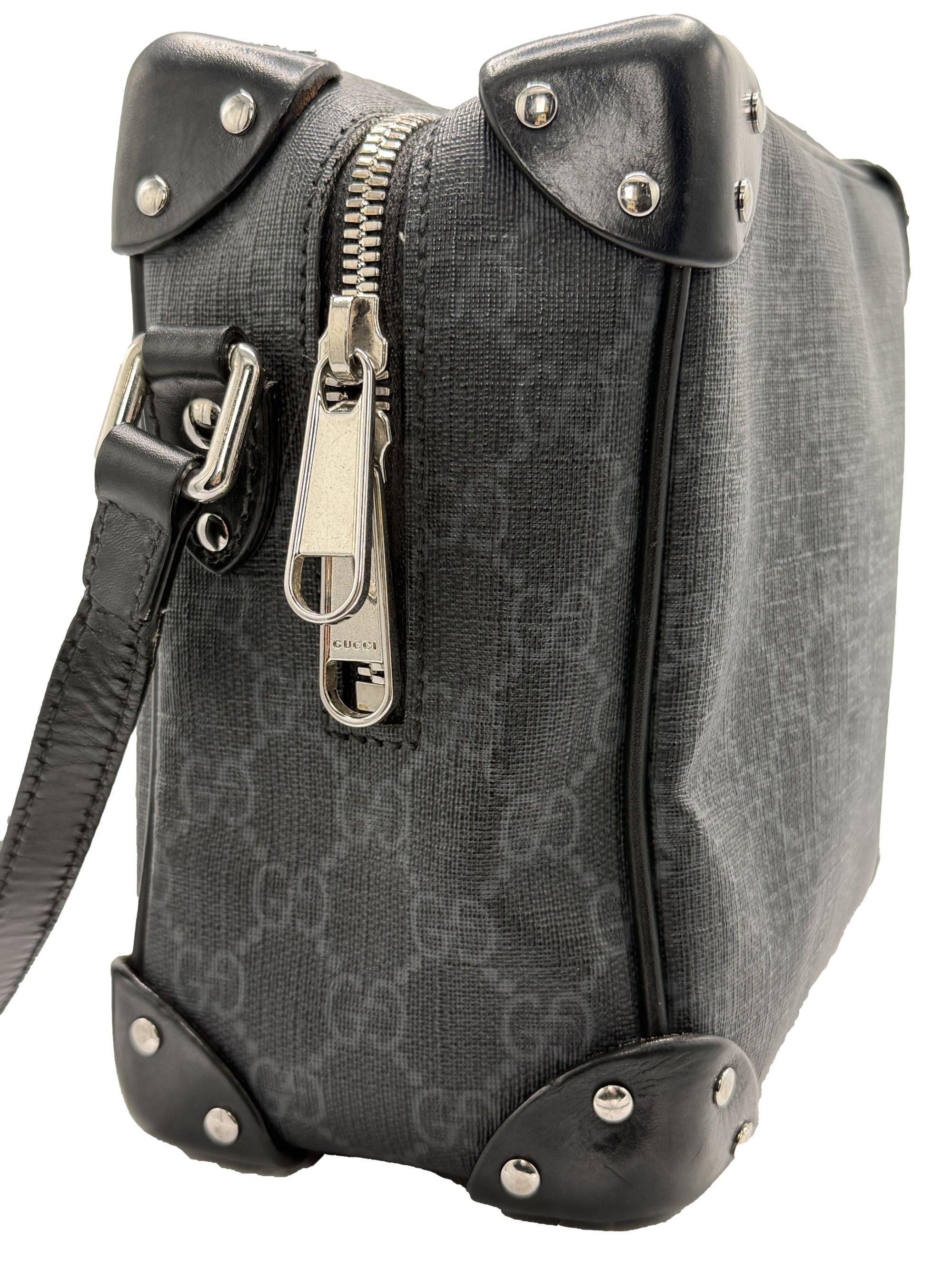 Gucci GG Supreme Soft Trunk Bag - Black
