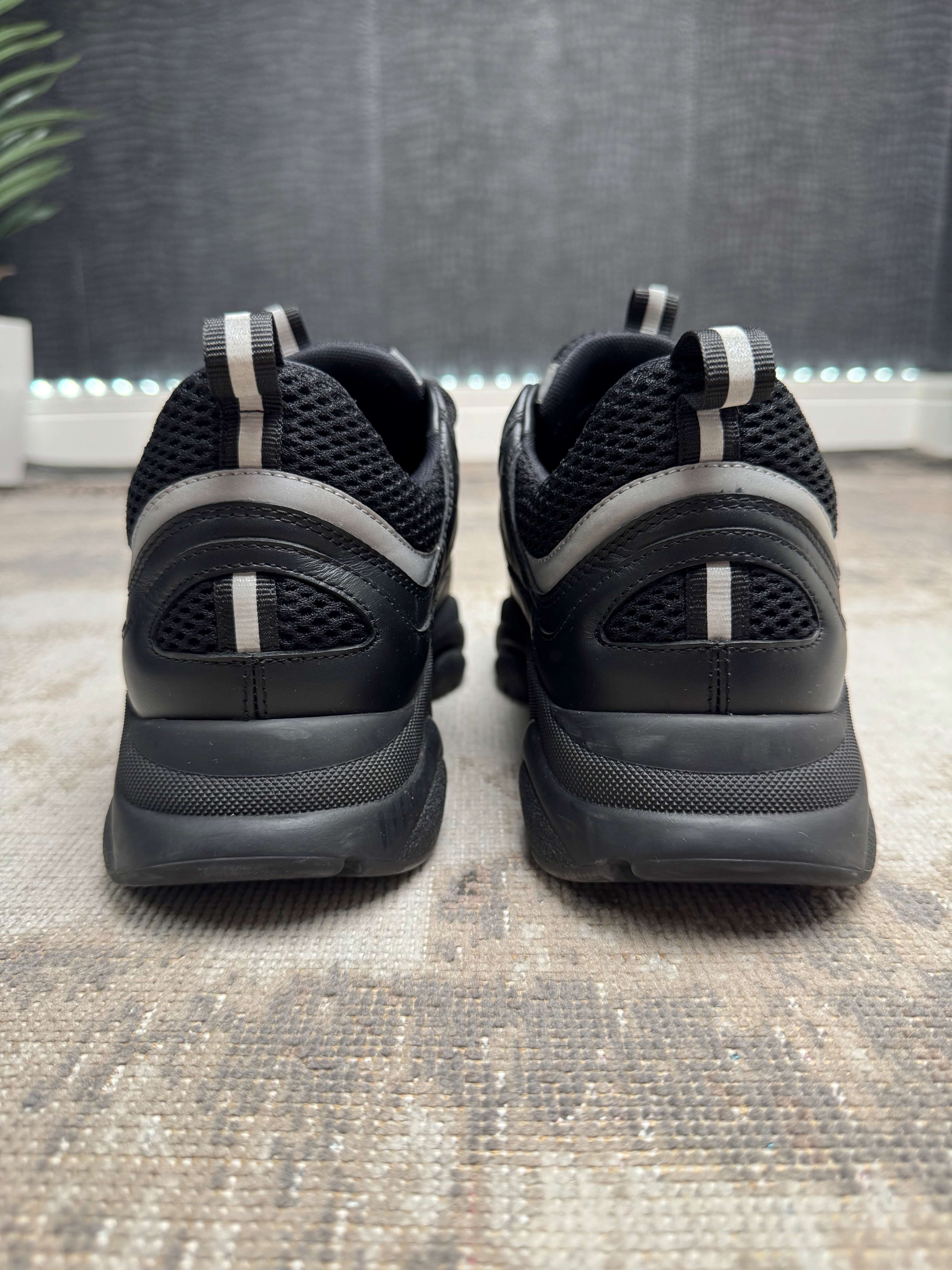 Dior B22 Trainer - Black Dior