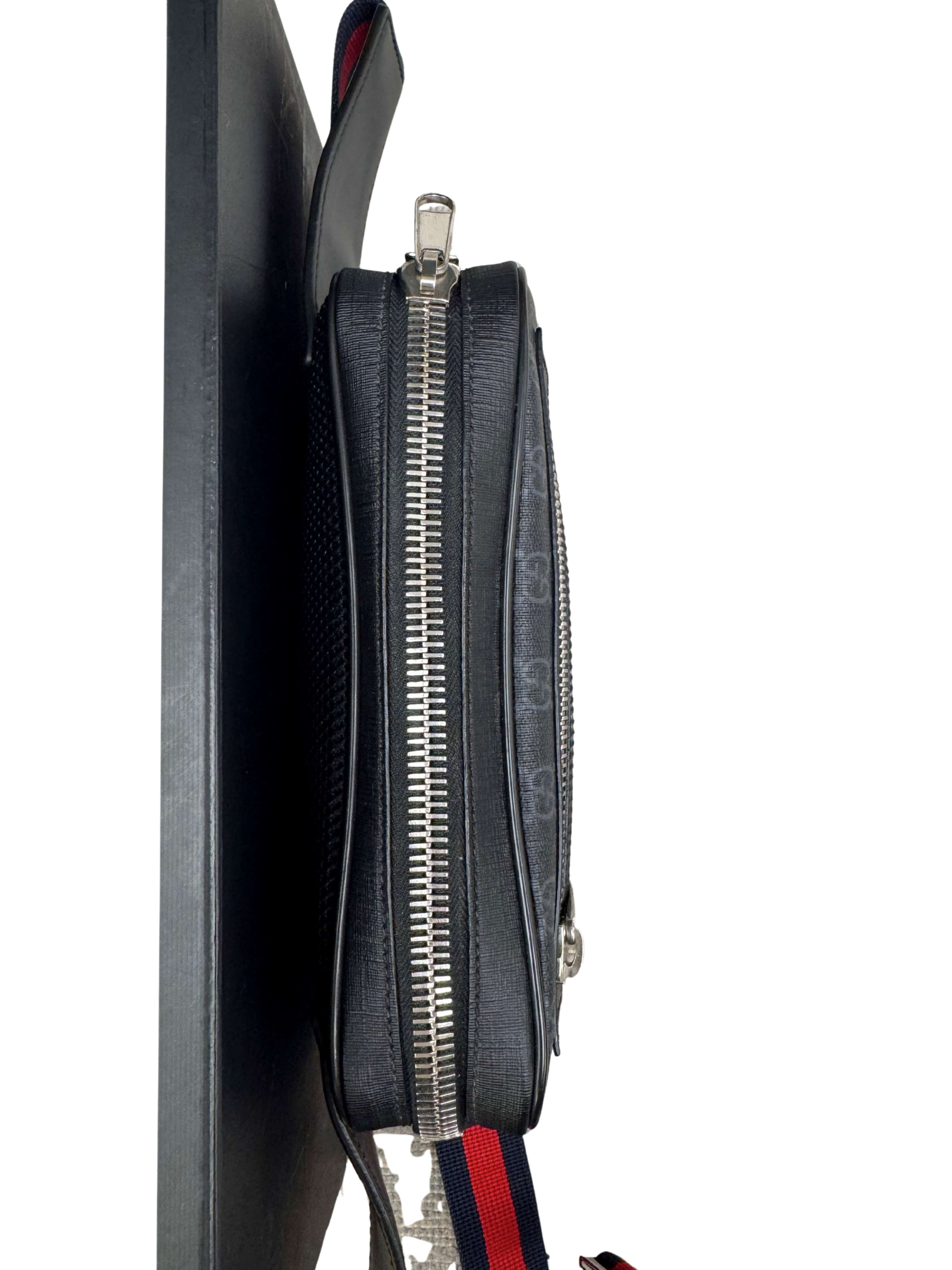 Gucci GG Supreme Shoulder / Waist Bag - Black Gucci