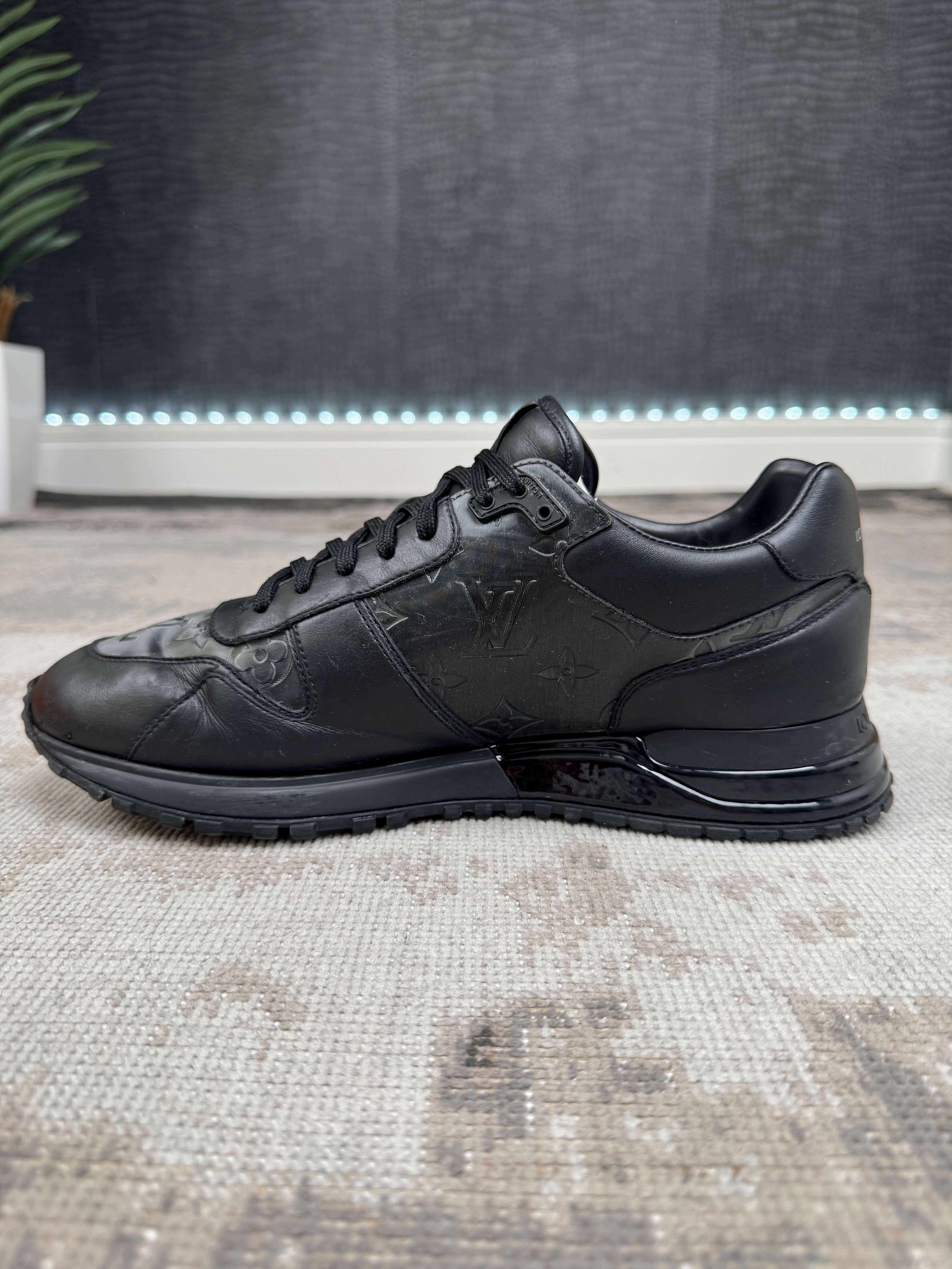 Louis Vuitton Run Away Iridescent Trainers - Black