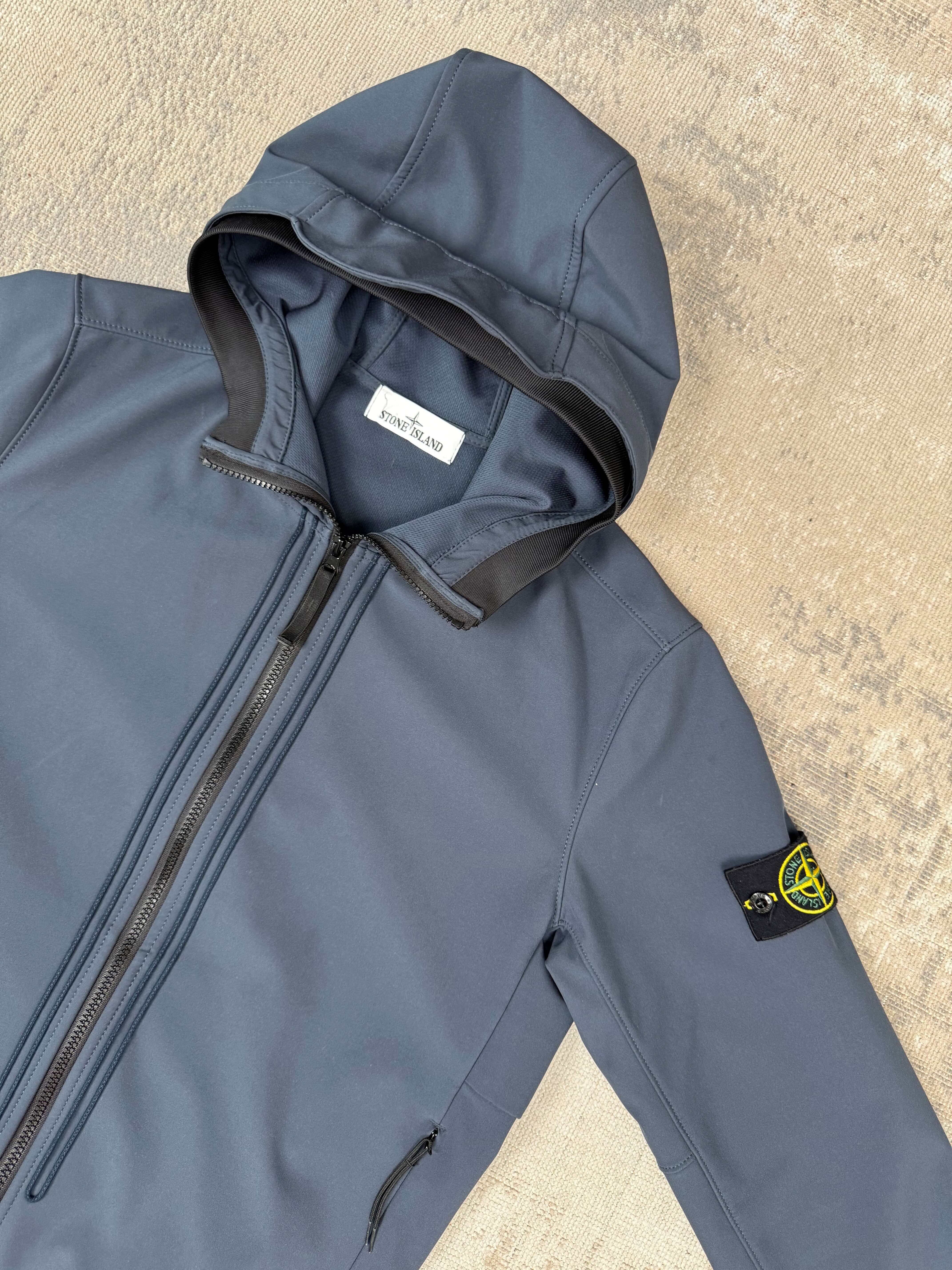 Stone Island Light Soft Shell-R e.dye Jacket Stone Island
