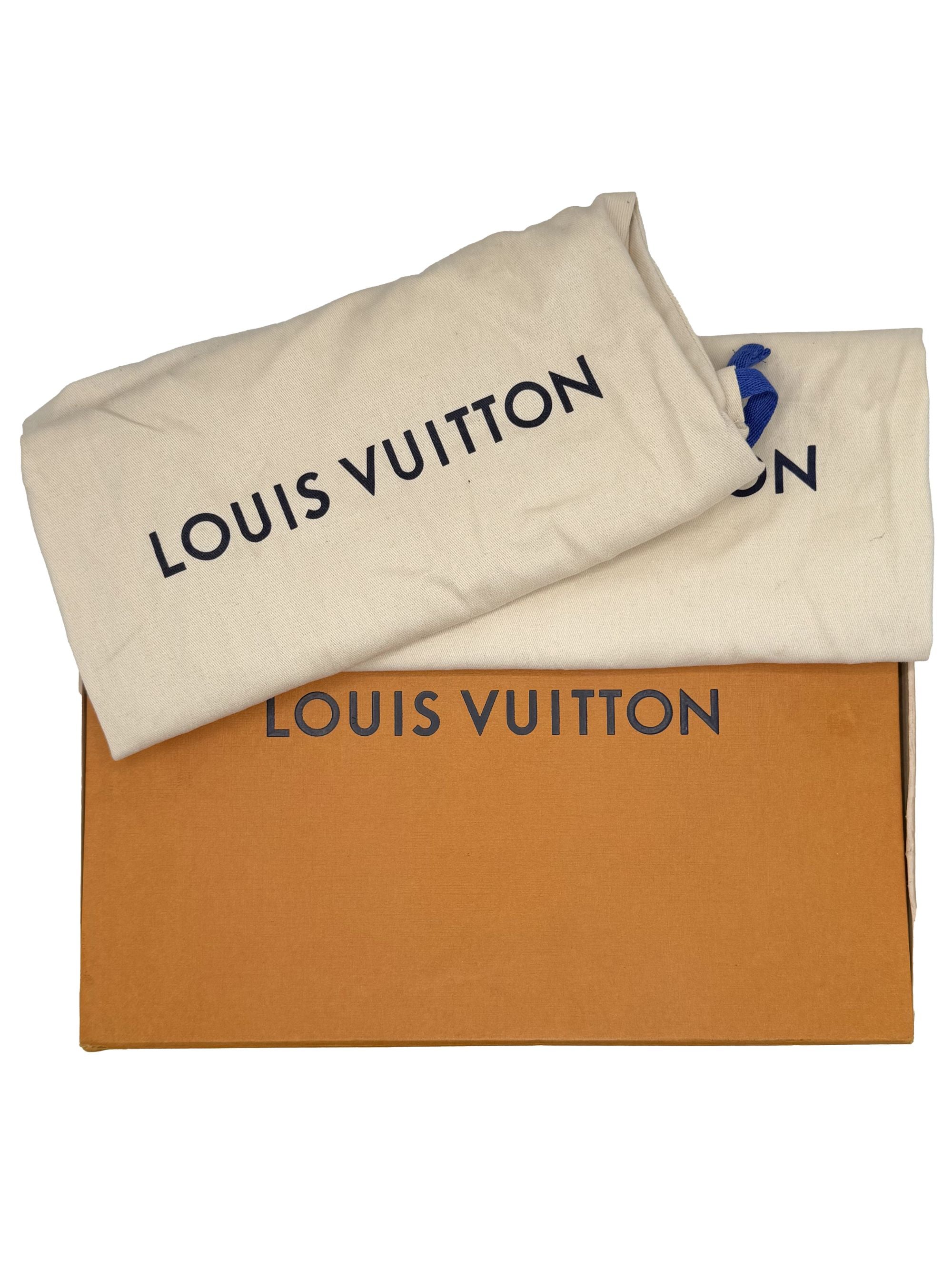 Louis Vuitton LV Signature Strap Trainer - White Louis Vuitton