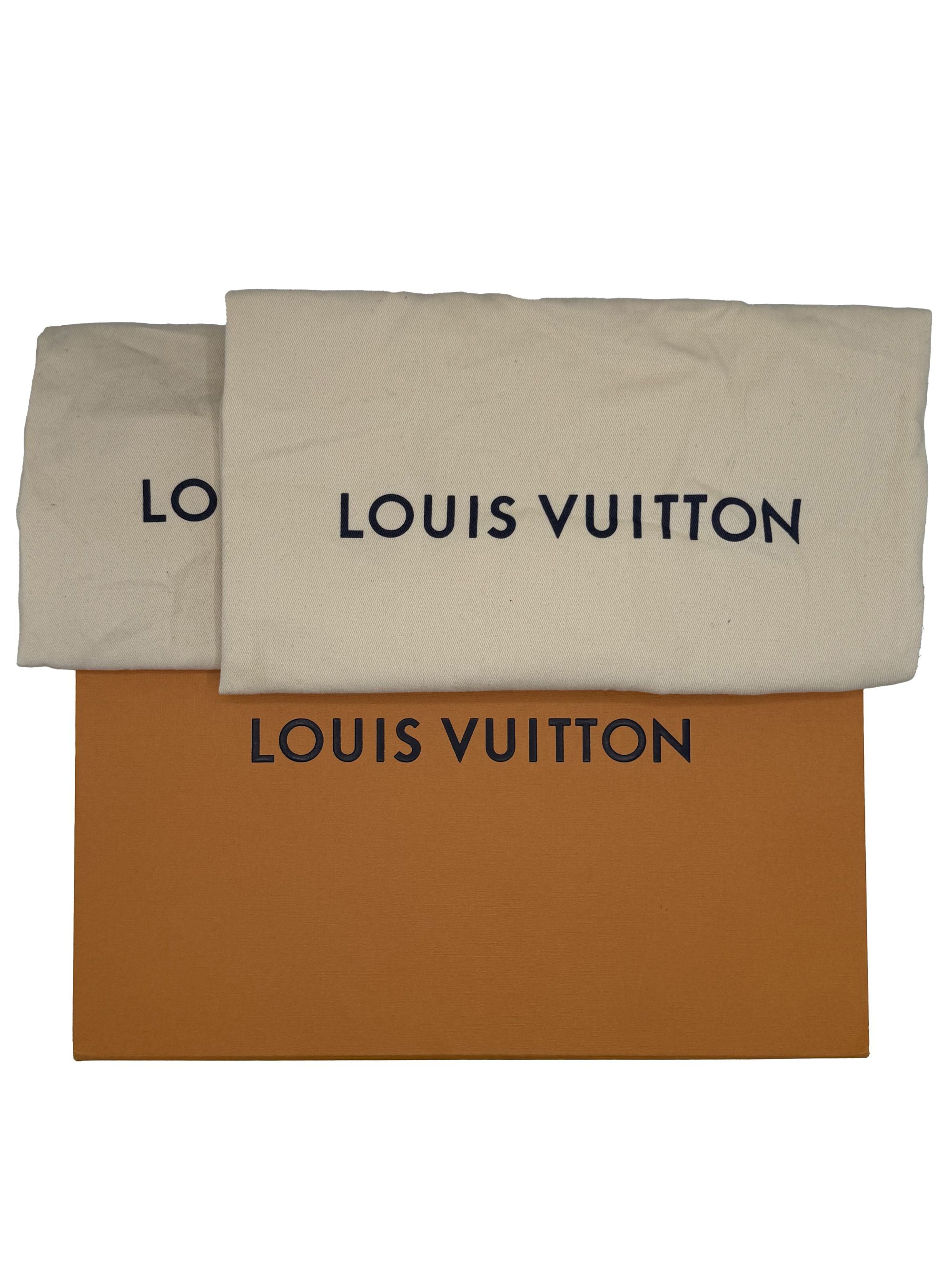 Louis Vuitton LV Signature Trainer - White Louis Vuitton