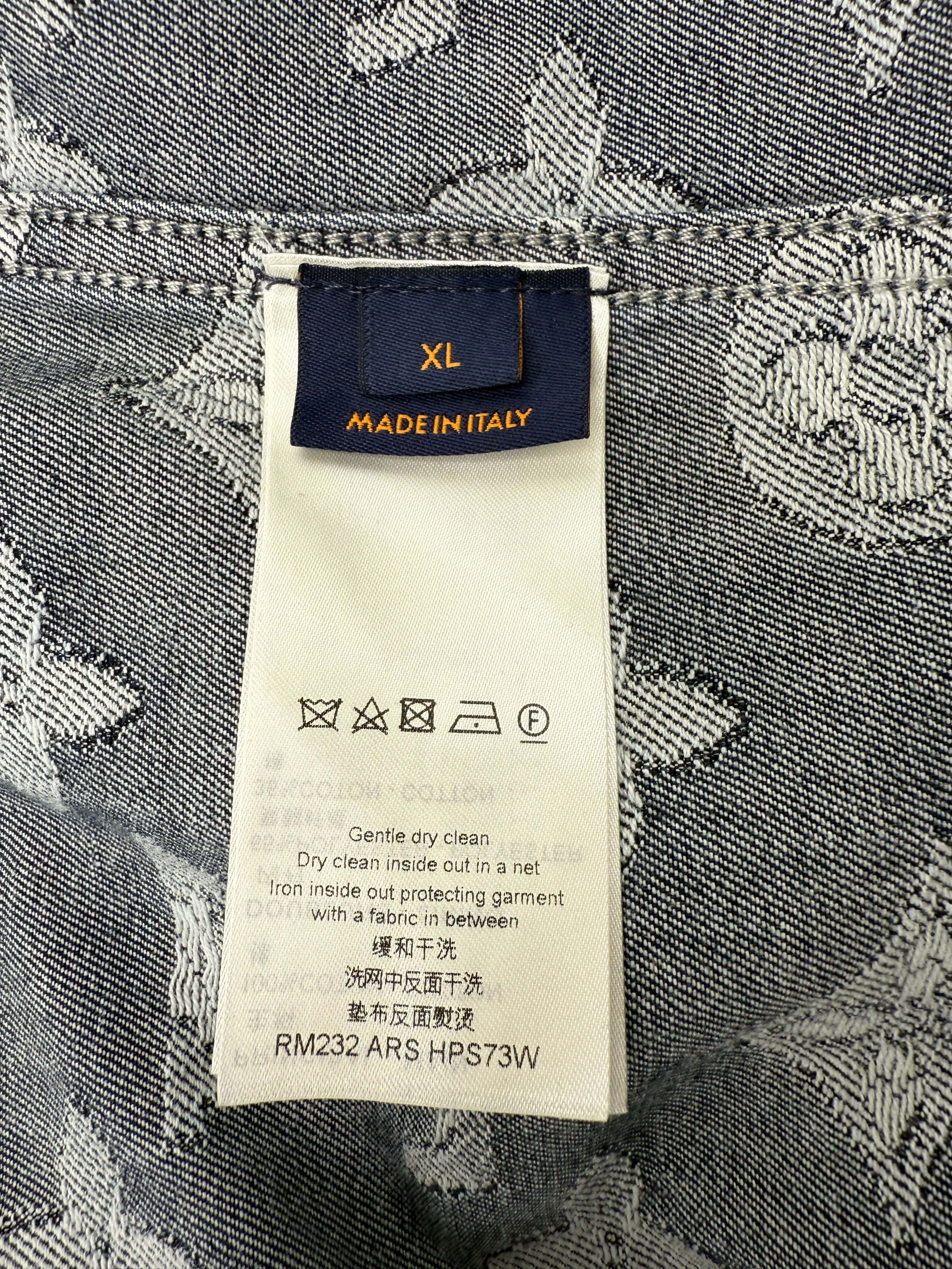 Louis Vuitton Monogram Short-Sleeved Chambray Shirt - Blue (Unused) Louis Vuitton