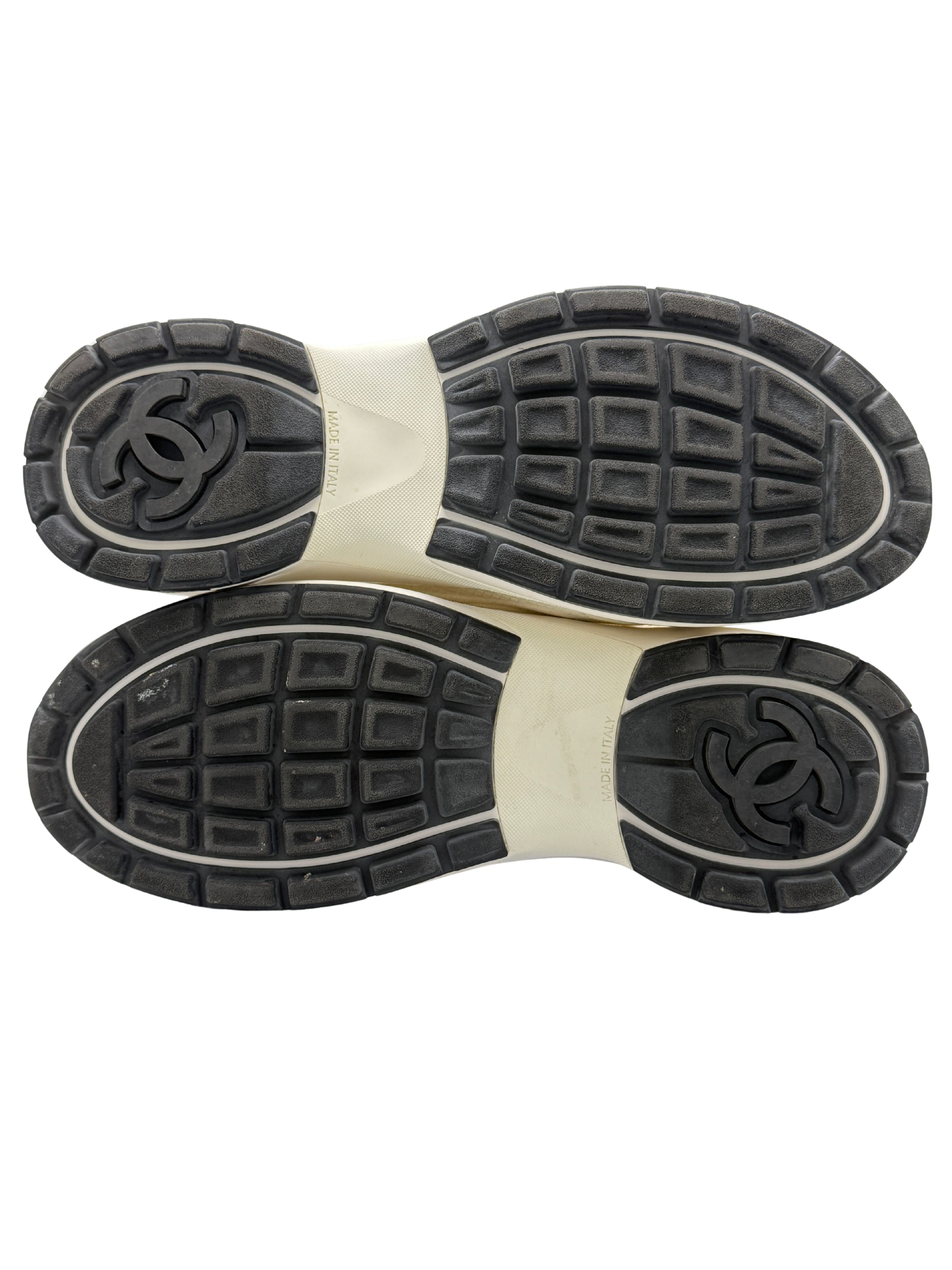 Chanel CC Runners - White Chanel