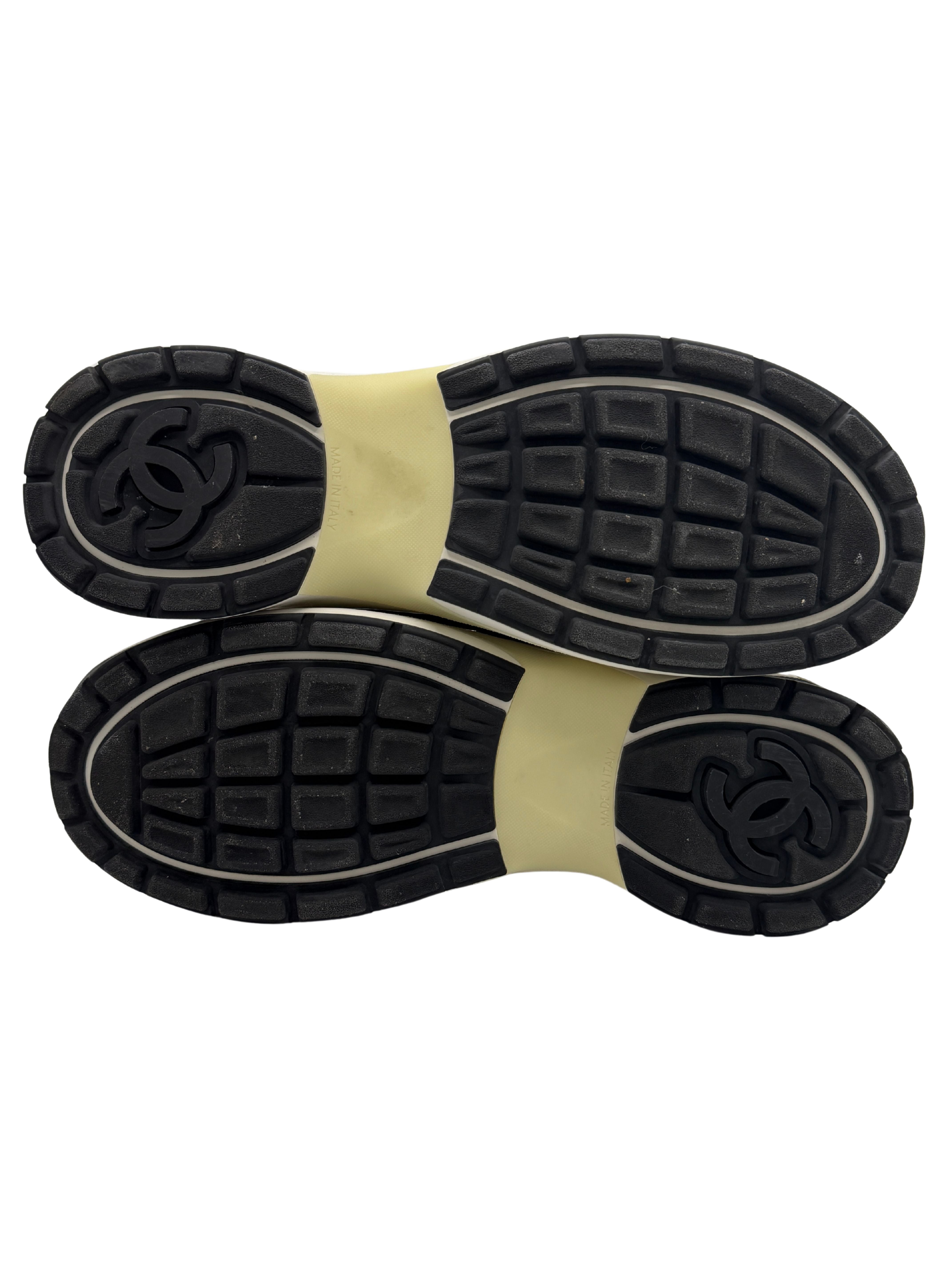 Chanel CC Runner Trainer - Gold Chanel
