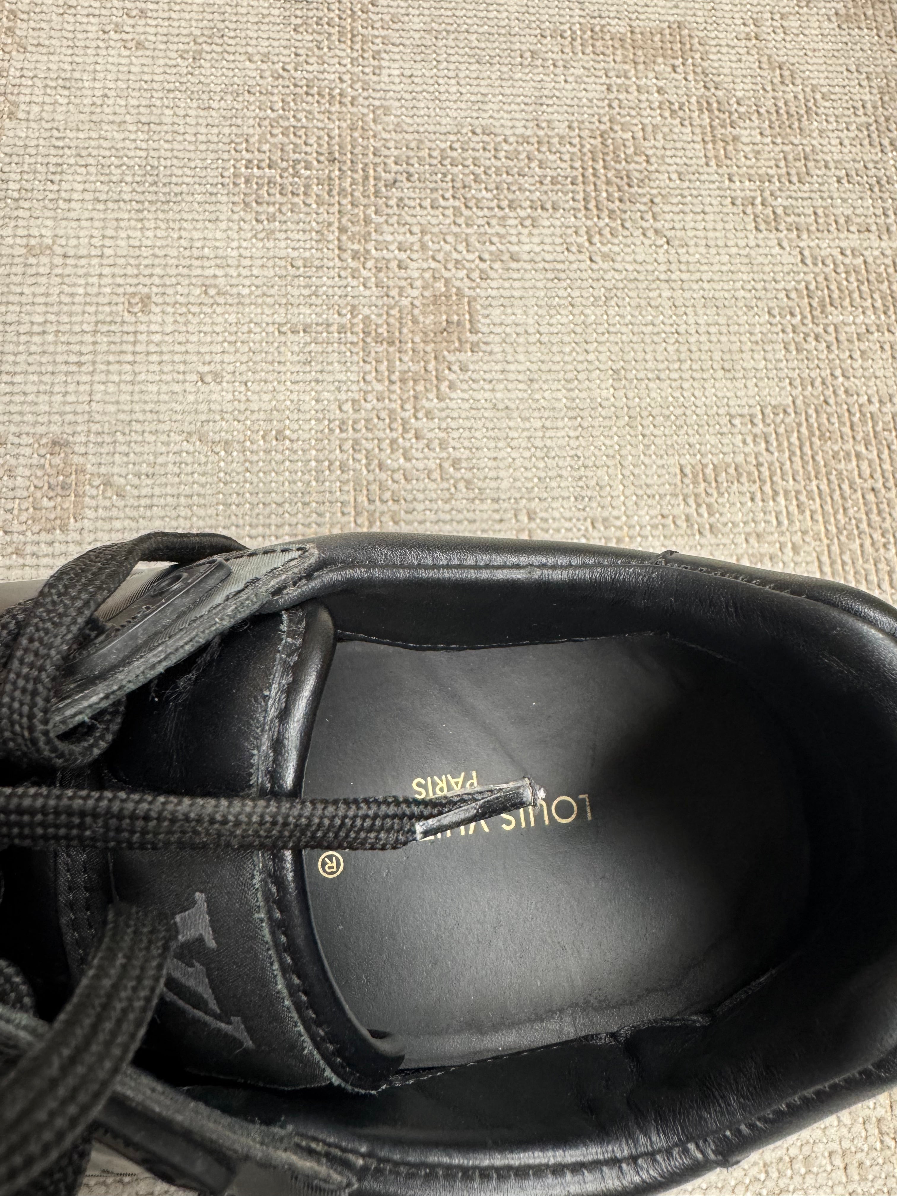Louis Vuitton Run Away Iridescent Trainers - Black Louis Vuitton