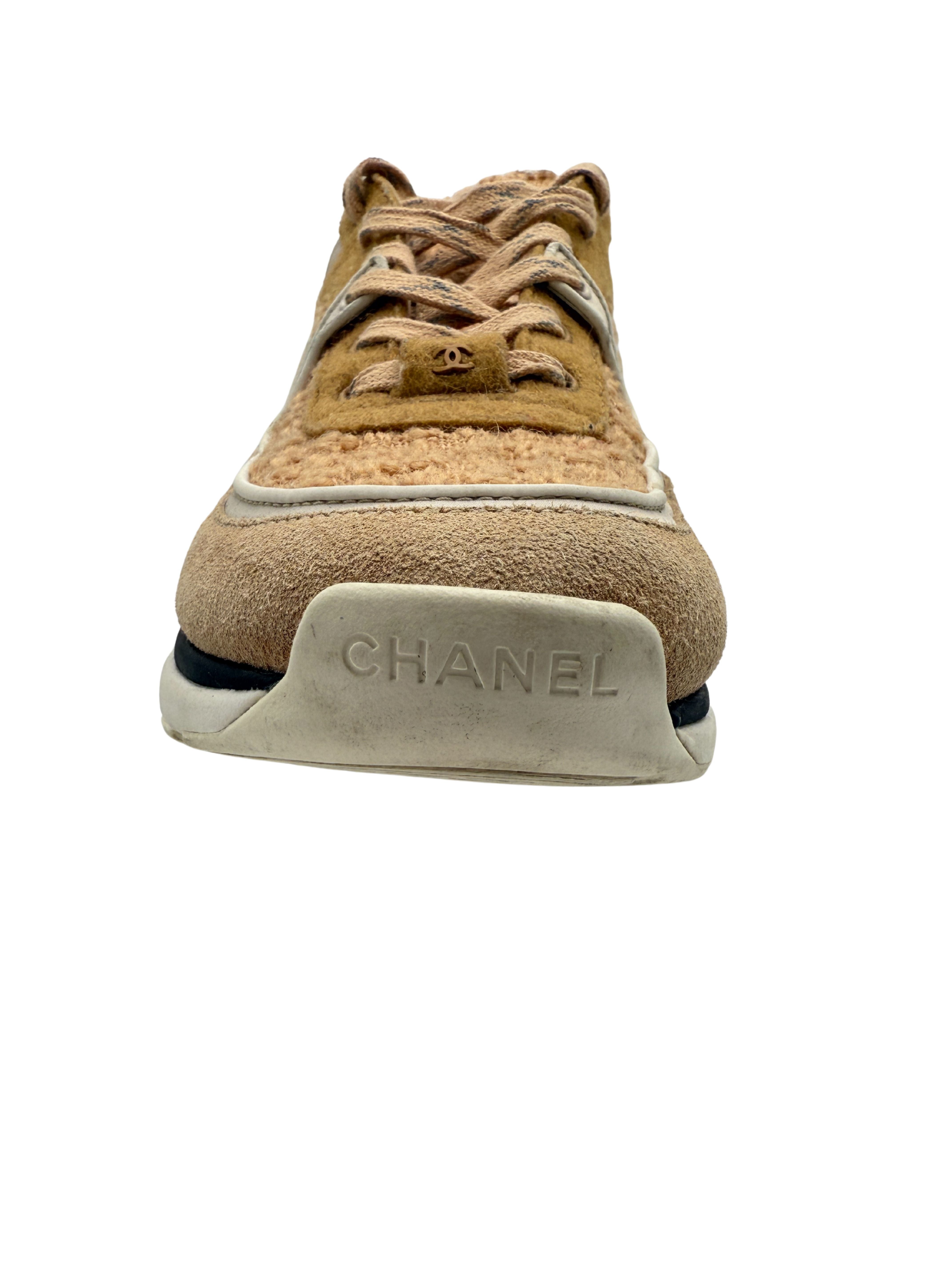 Chanel CC Tweed Runner Trainer - Beige