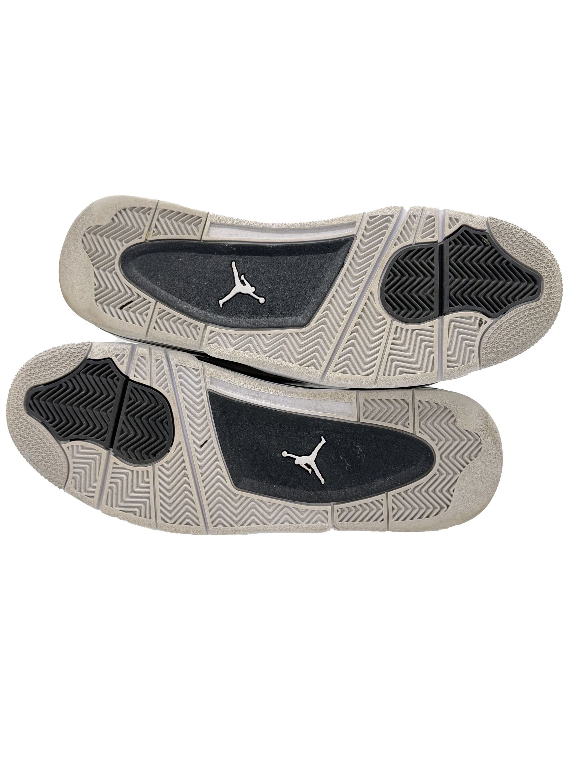 Air Jordan 4 Retro Trainers - Military Black Nike