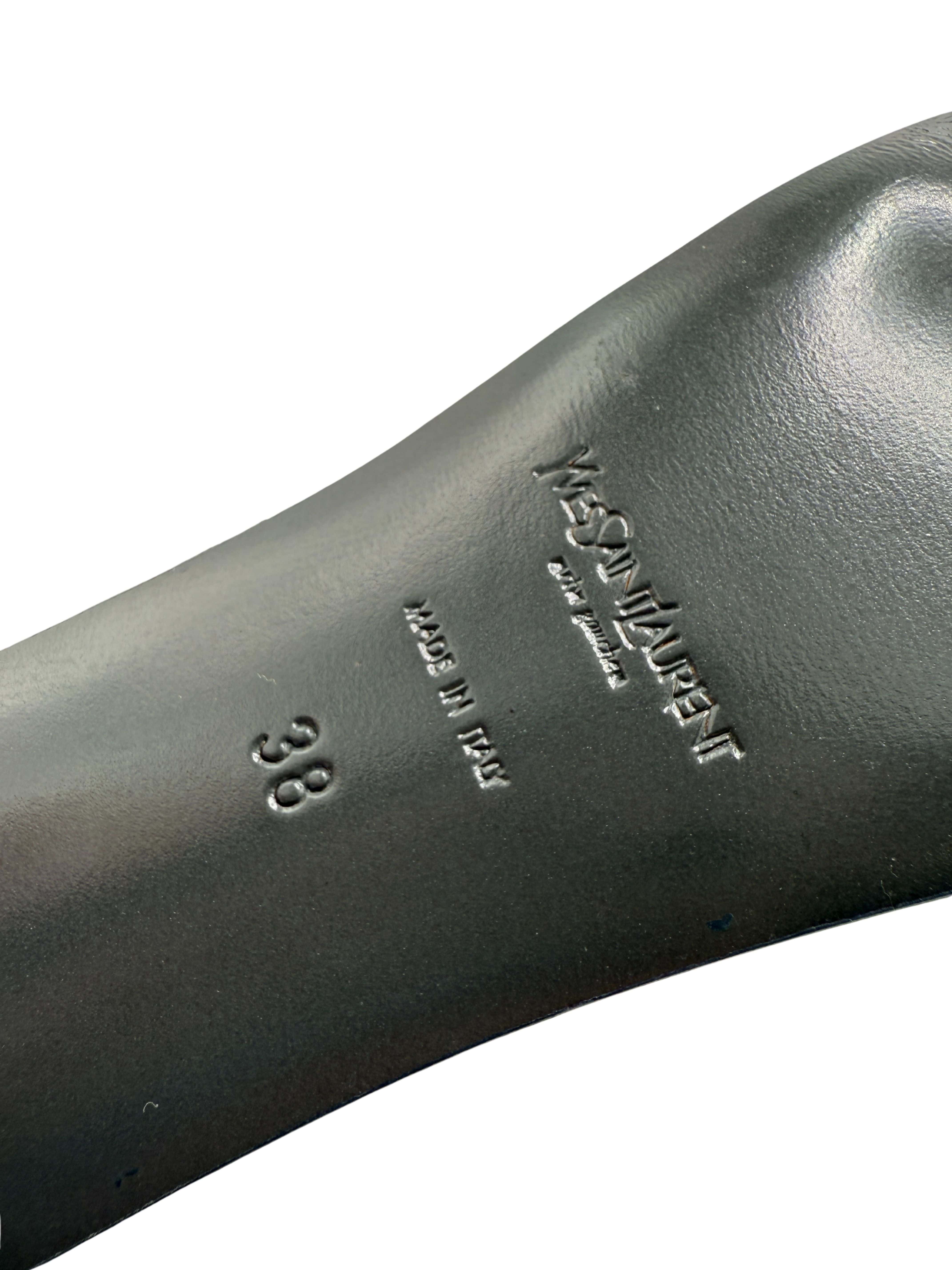 Yves Saint Laurent Suede Tribtoo Platform Pumps - Grey