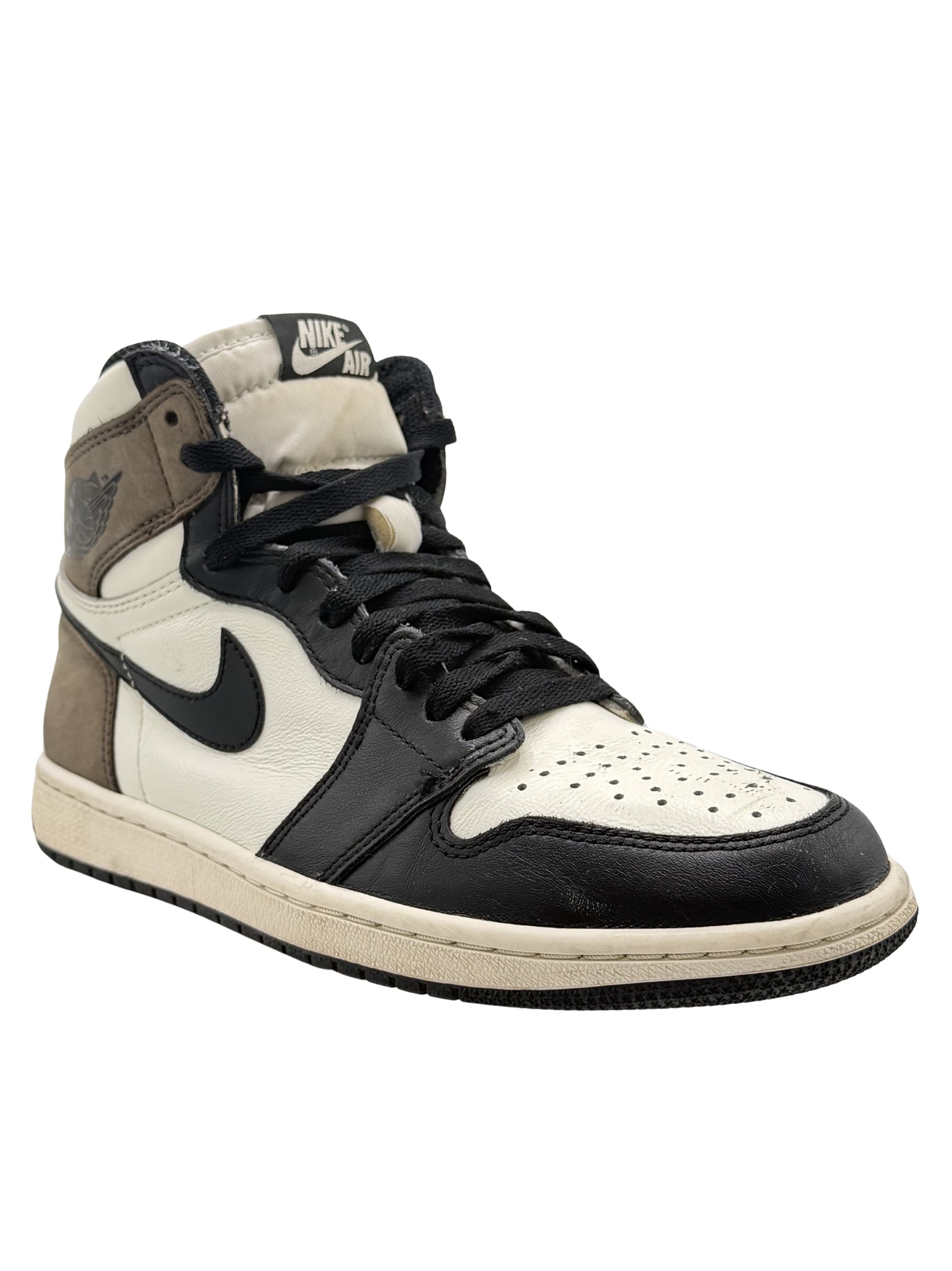 Nike Jordan 1 Retro High Dark Mocha Sneakers