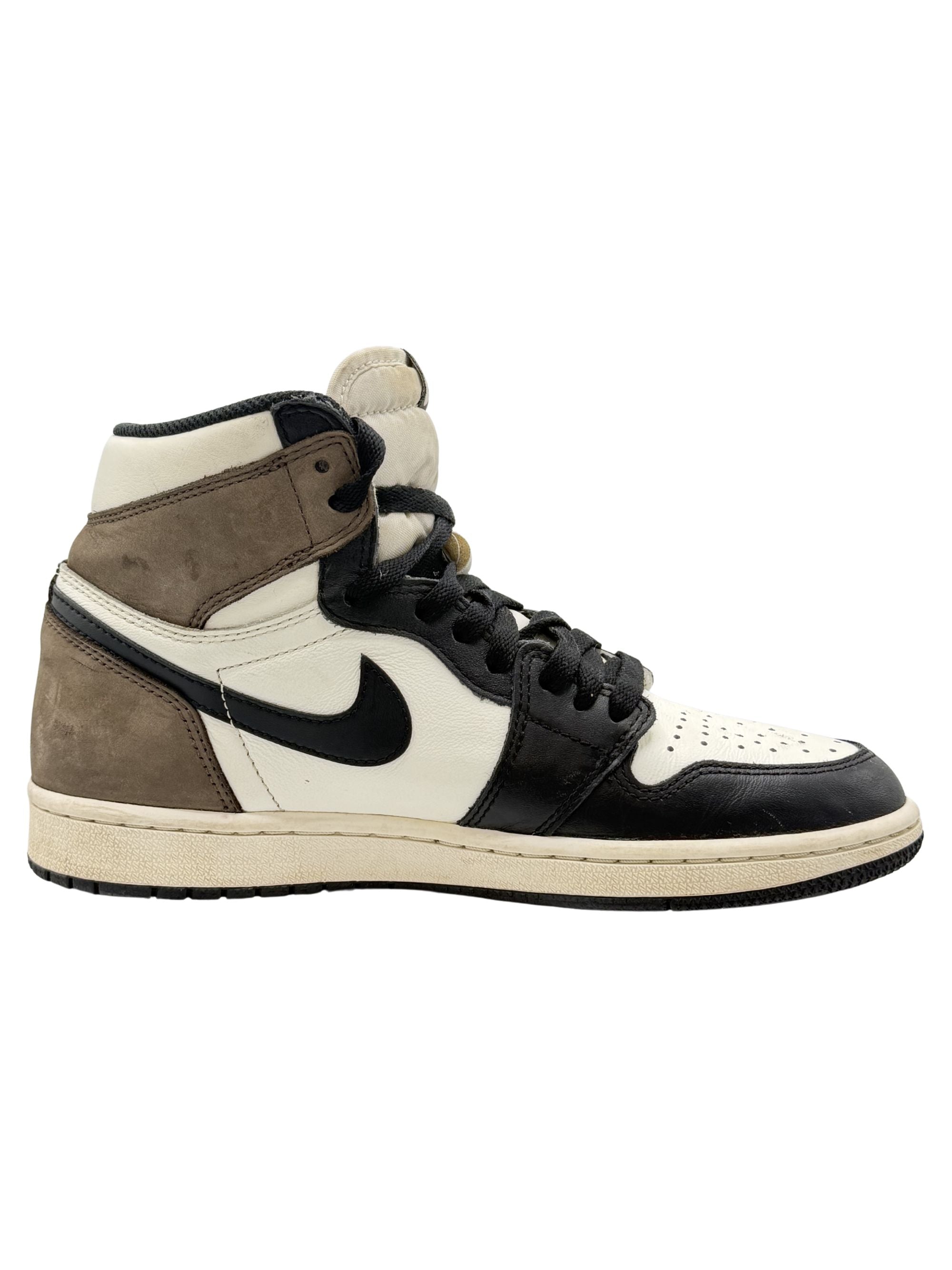 Nike Jordan 1 Retro High Dark Mocha Sneakers