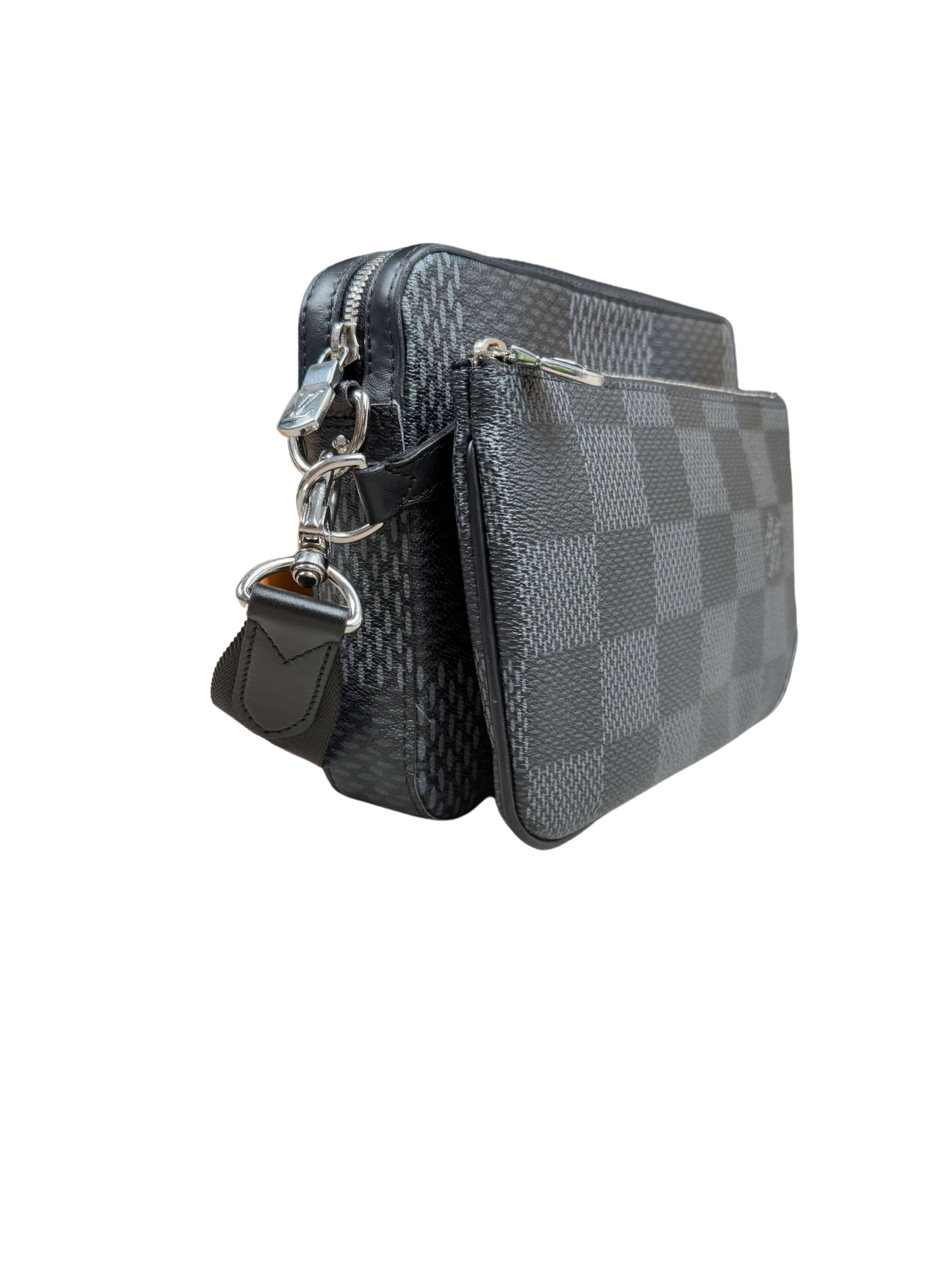 Louis Vuitton Trio Messenger Bag - Black