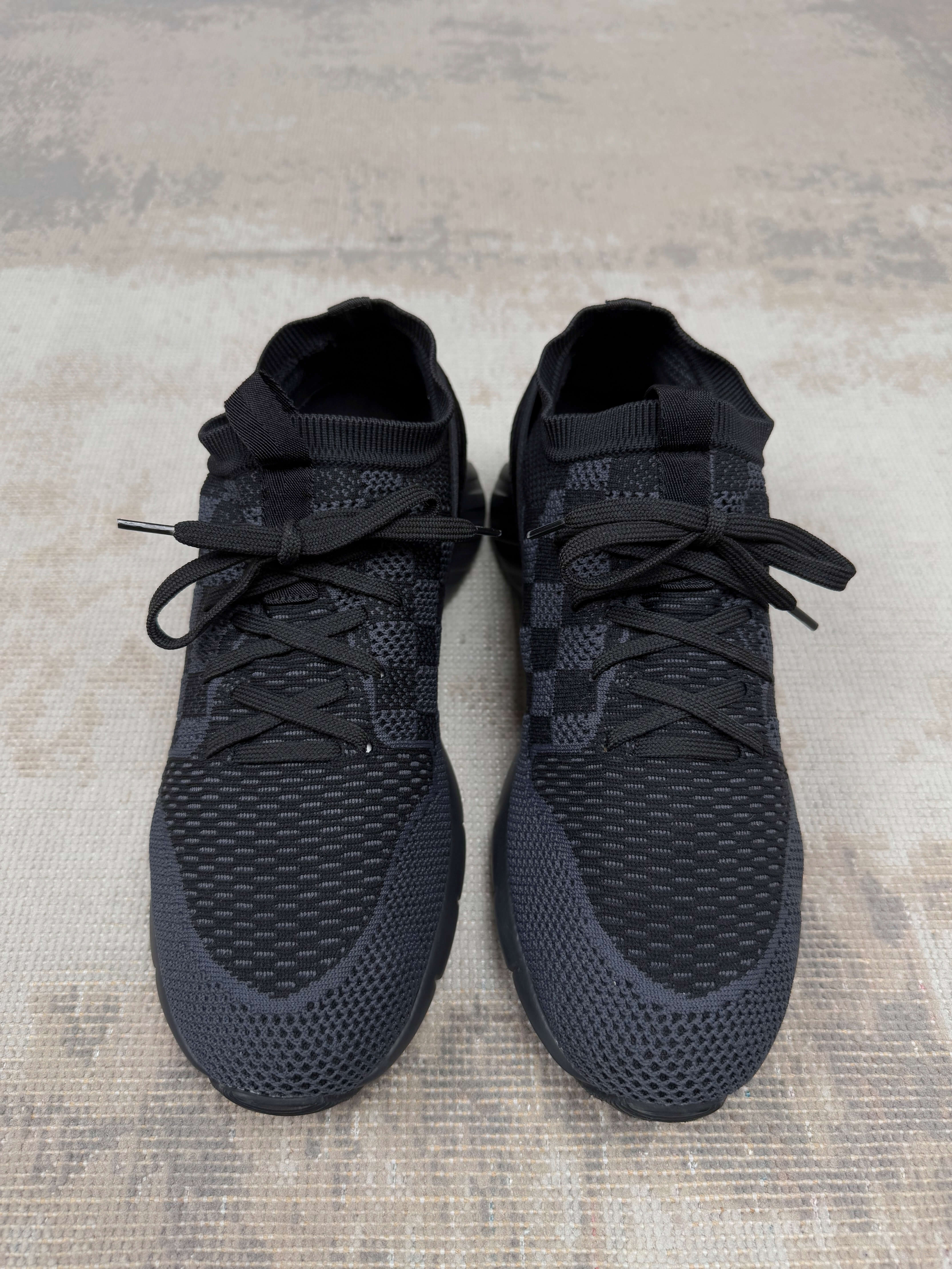 Louis Vuitton Damier Fast Lane Trainers - Black Louis Vuitton