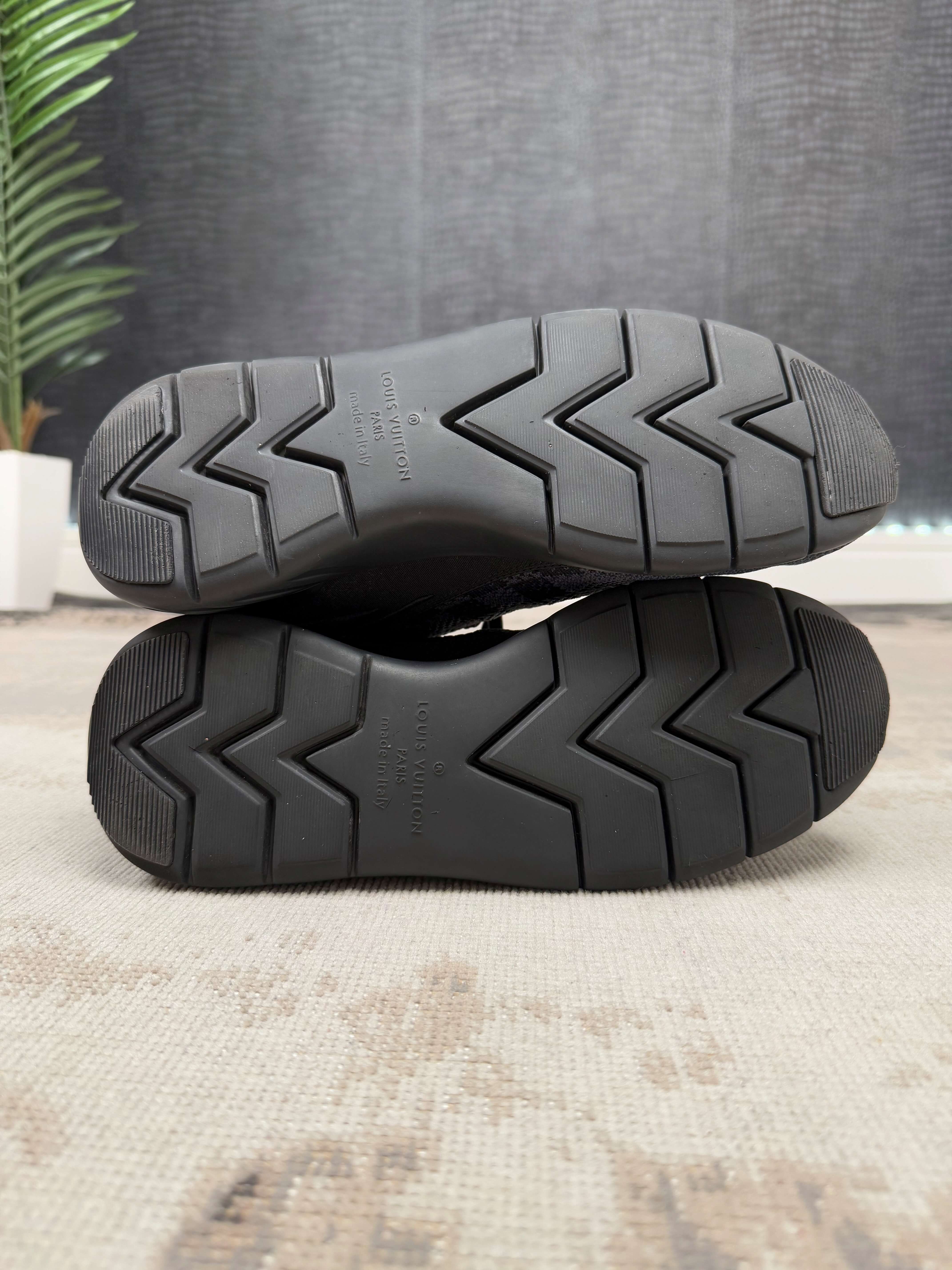 Louis Vuitton Damier Fast Lane Trainers - Black Louis Vuitton