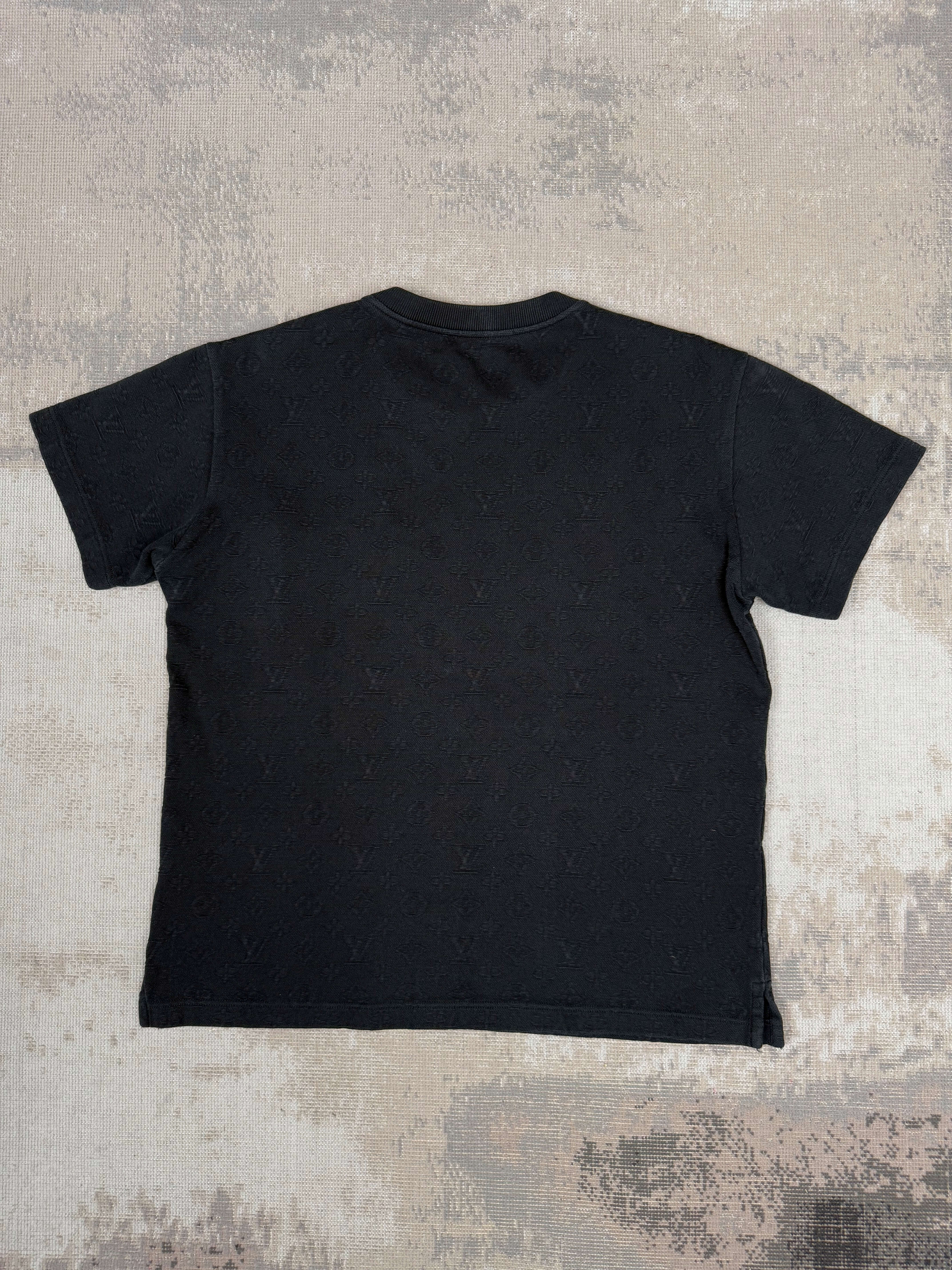 Louis Vuitton Signature 3D Pocket Monogram T-Shirt - Black