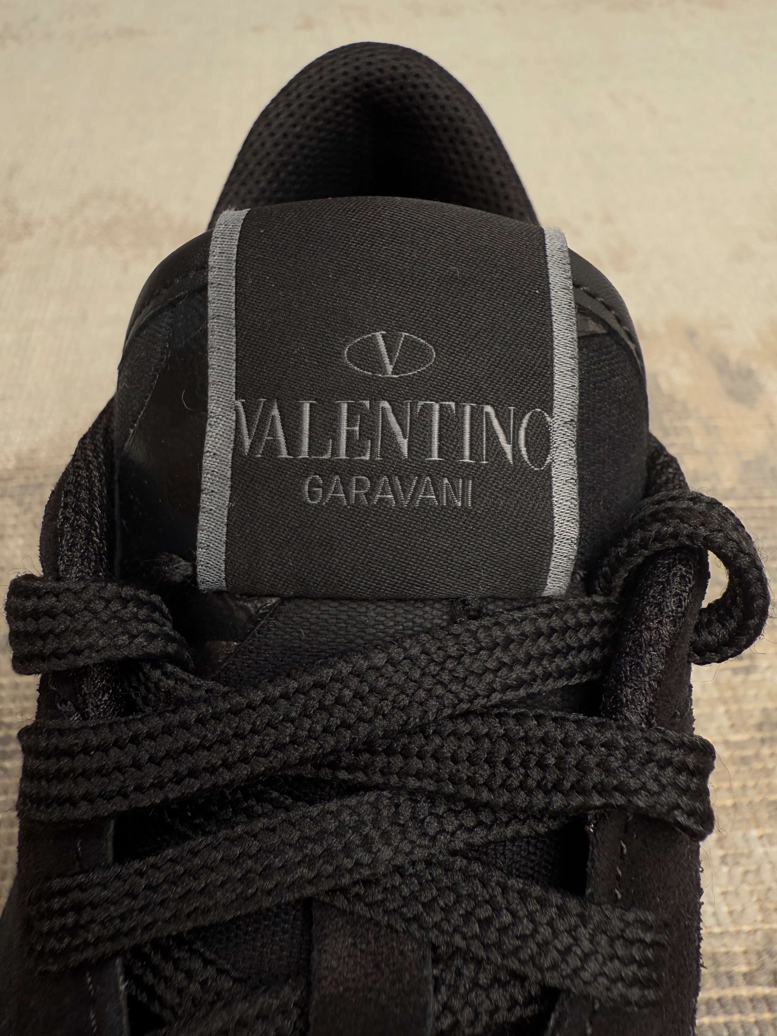 Valentino Rockrunners - Black Valentino