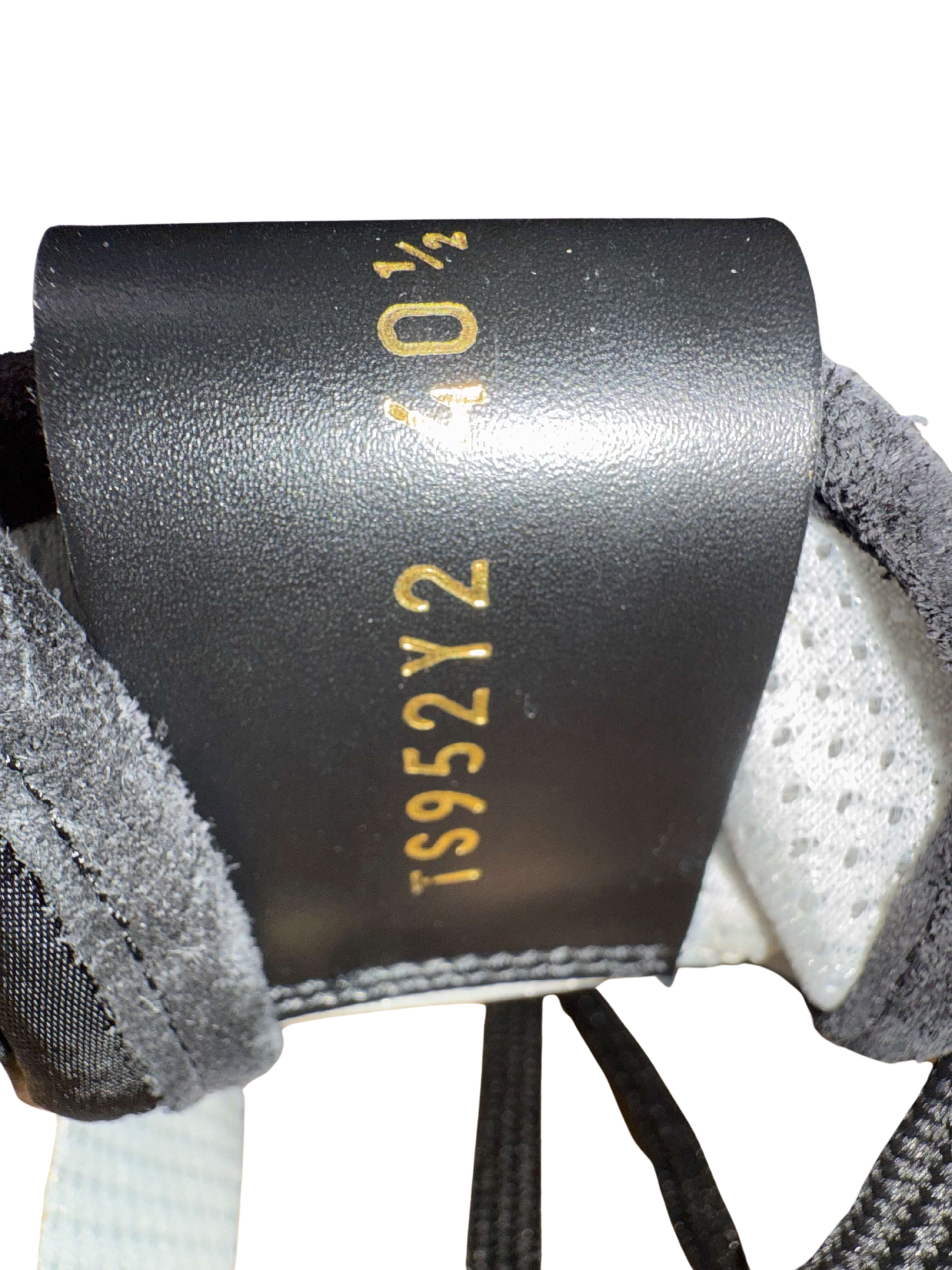 Valentino Rockstuds Trainer - Black Valentino