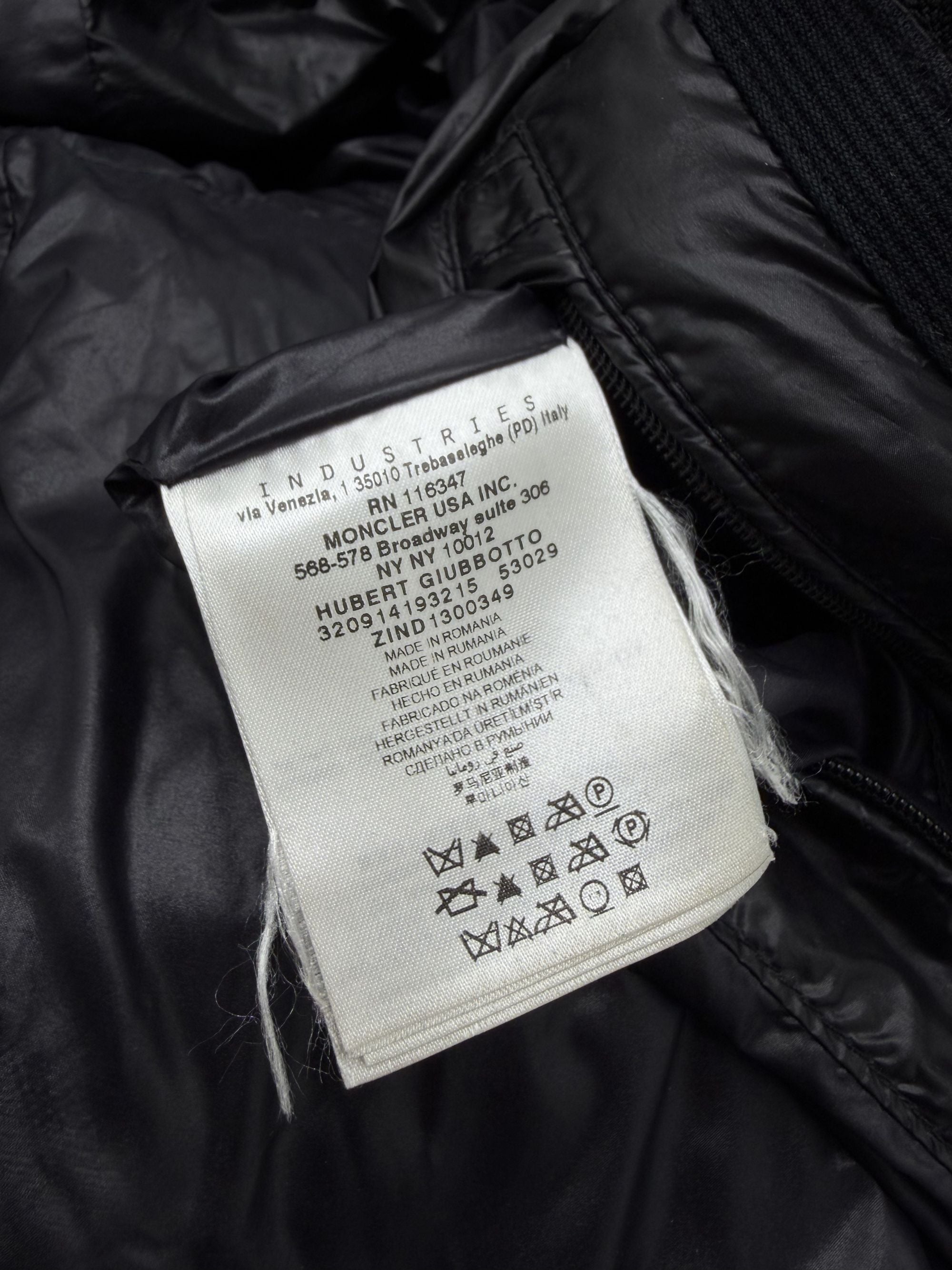 Moncler Hubert Down Jacket - Black Moncler