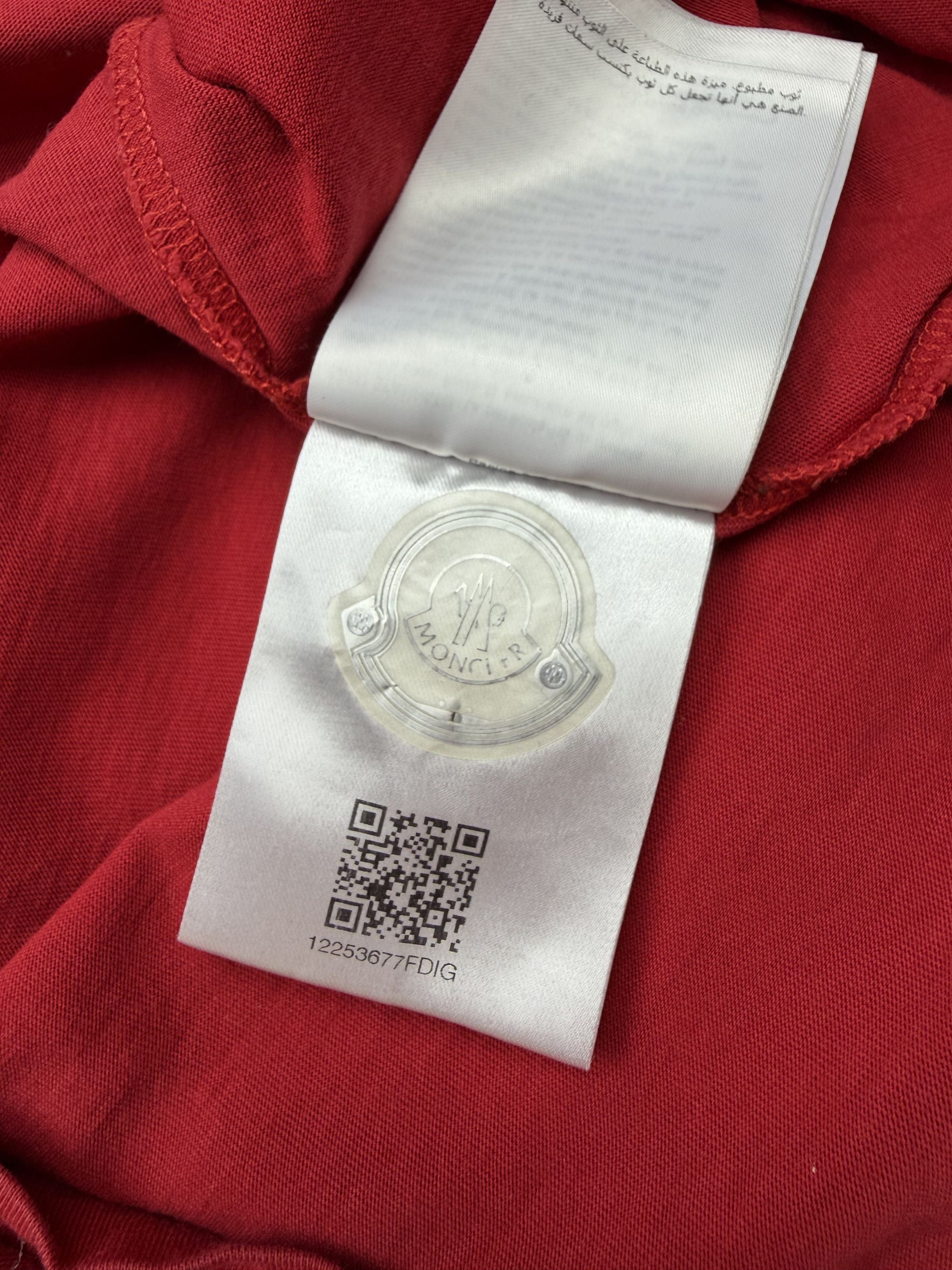 Moncler Gamme Bleu Badge T-Shirt - Red Moncler