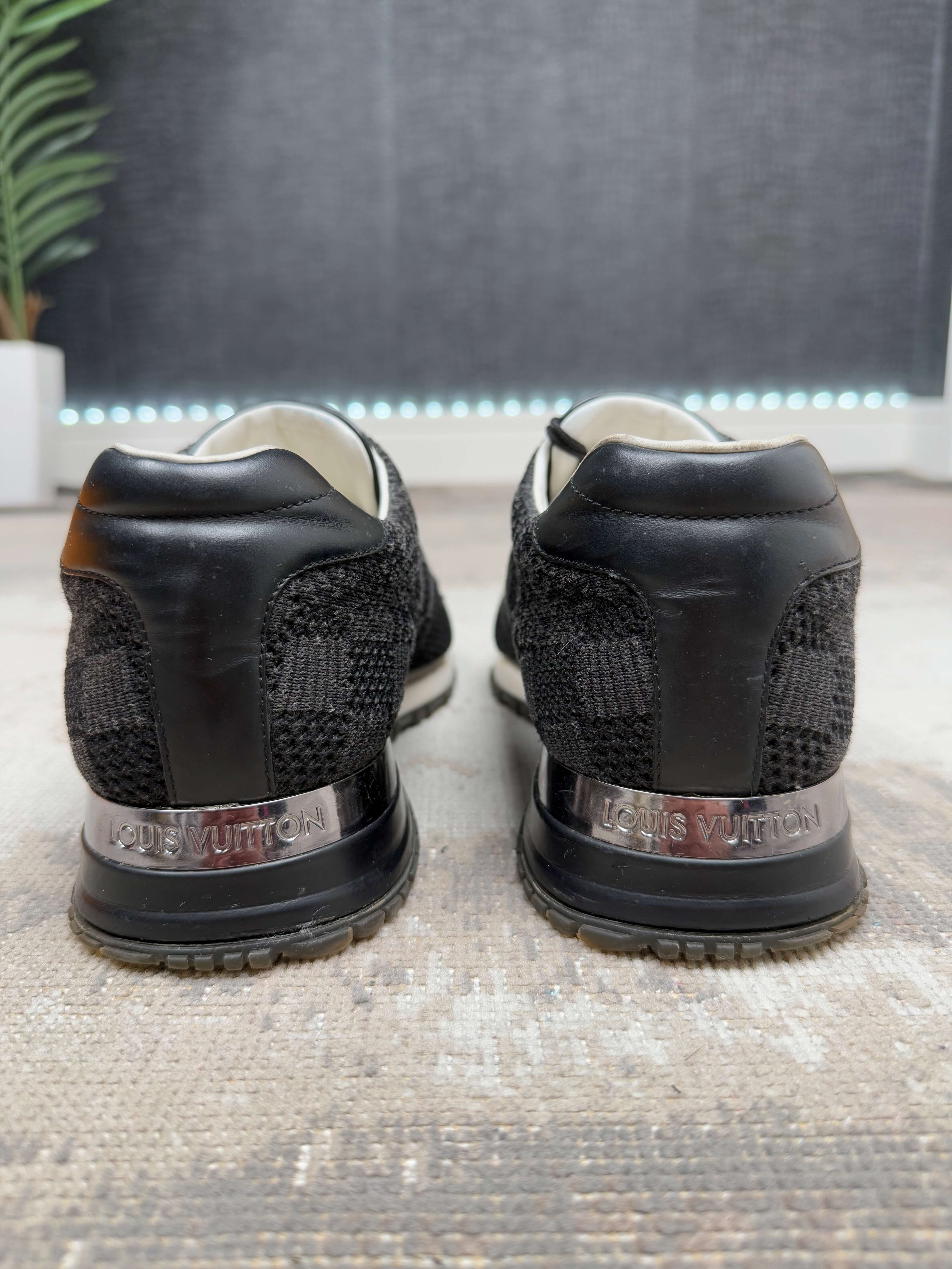 Louis Vuitton Run Away - Black Louis Vuitton