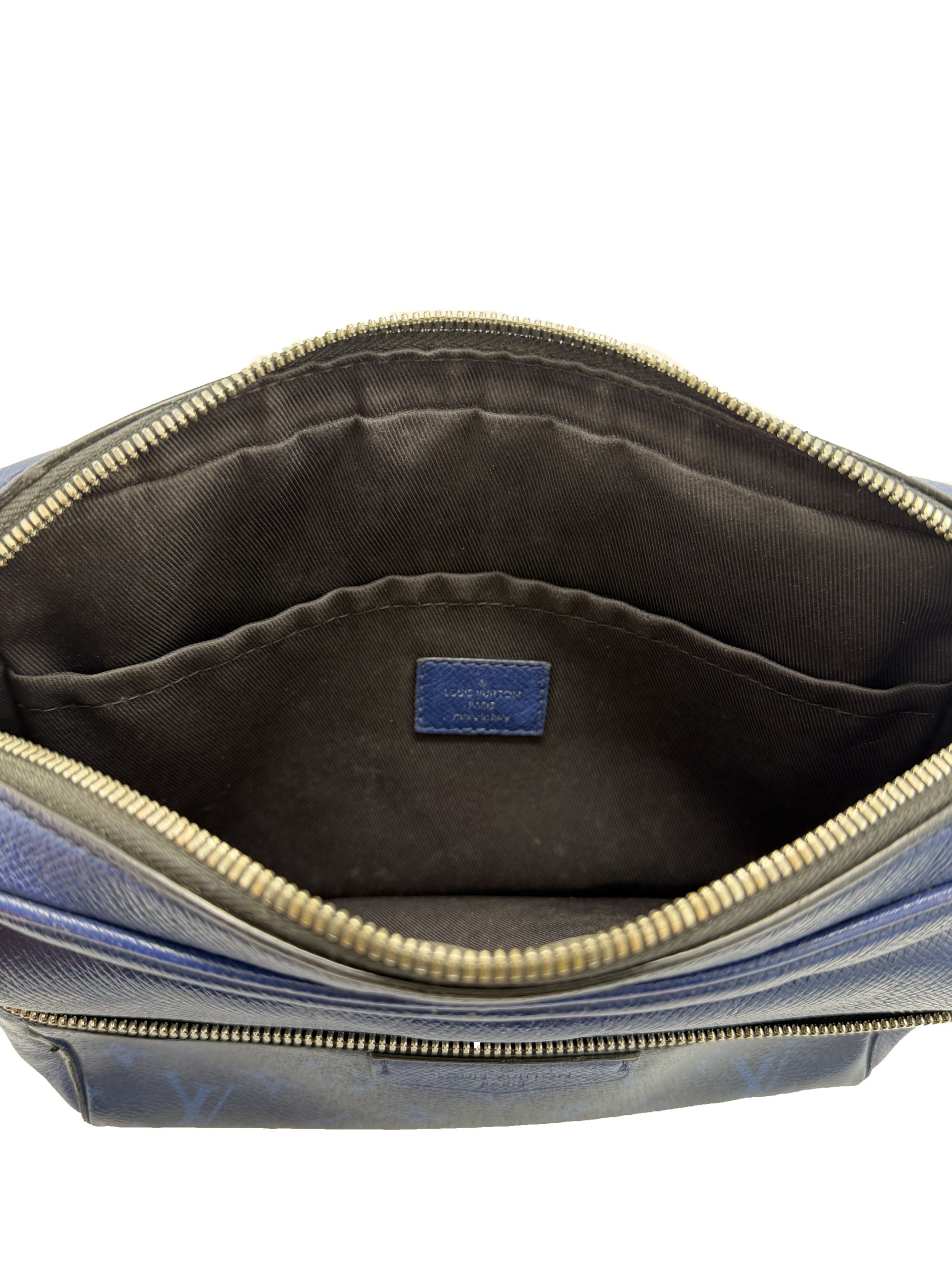 Louis Vuitton Outdoor Messenger Bag - Blue Louis Vuitton