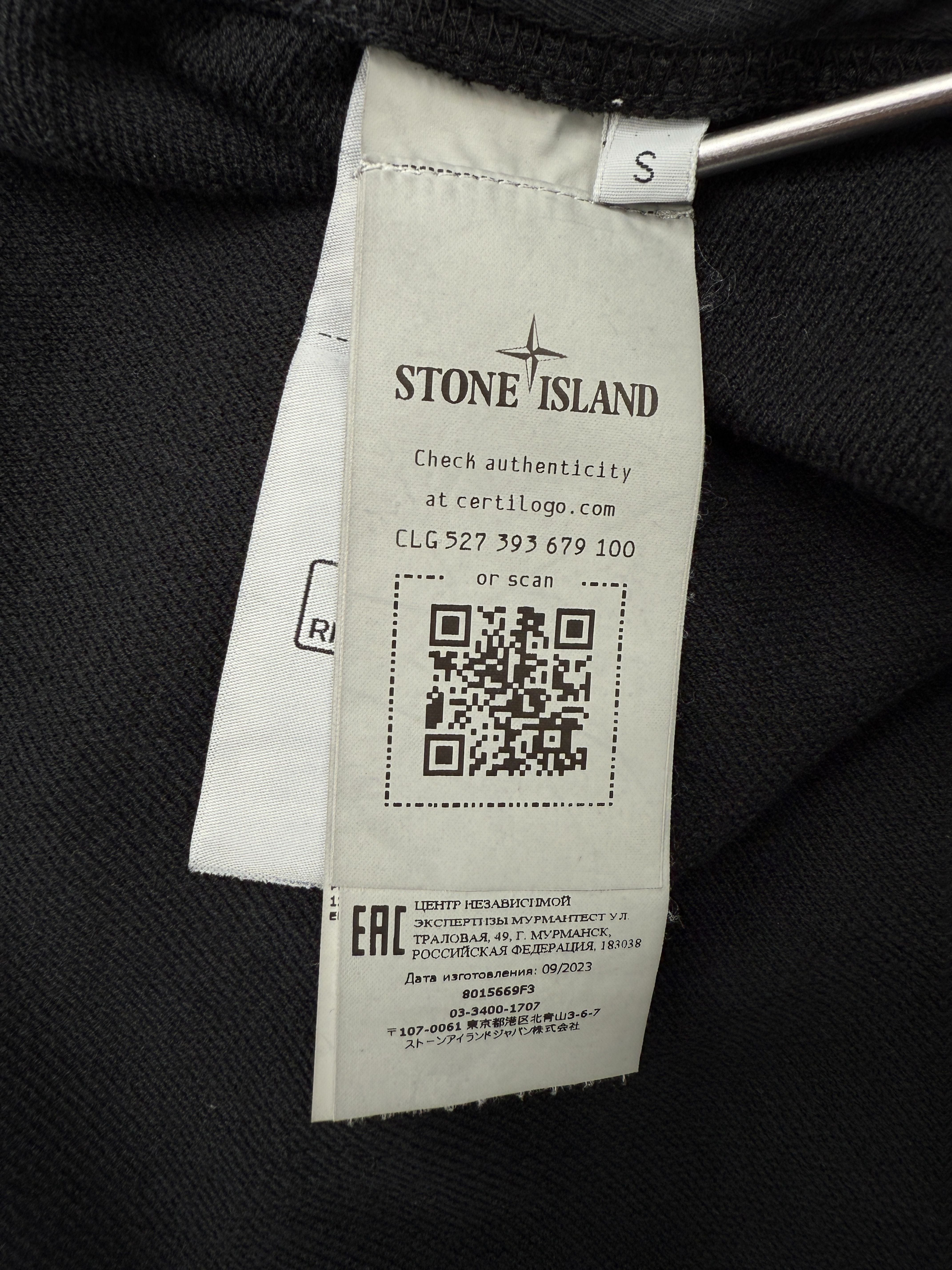 Stone Island Badge Zip Up Hoodie - Black Stone Island